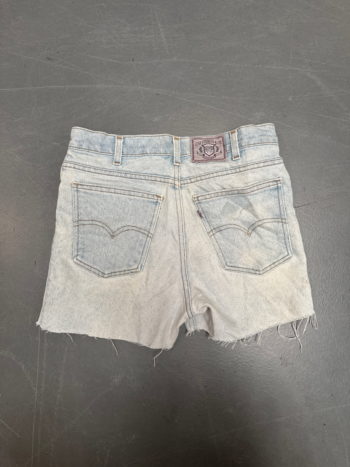 Vintage Levis Cut Off Denim Shorts - 90s Made - W 30 - SH1242