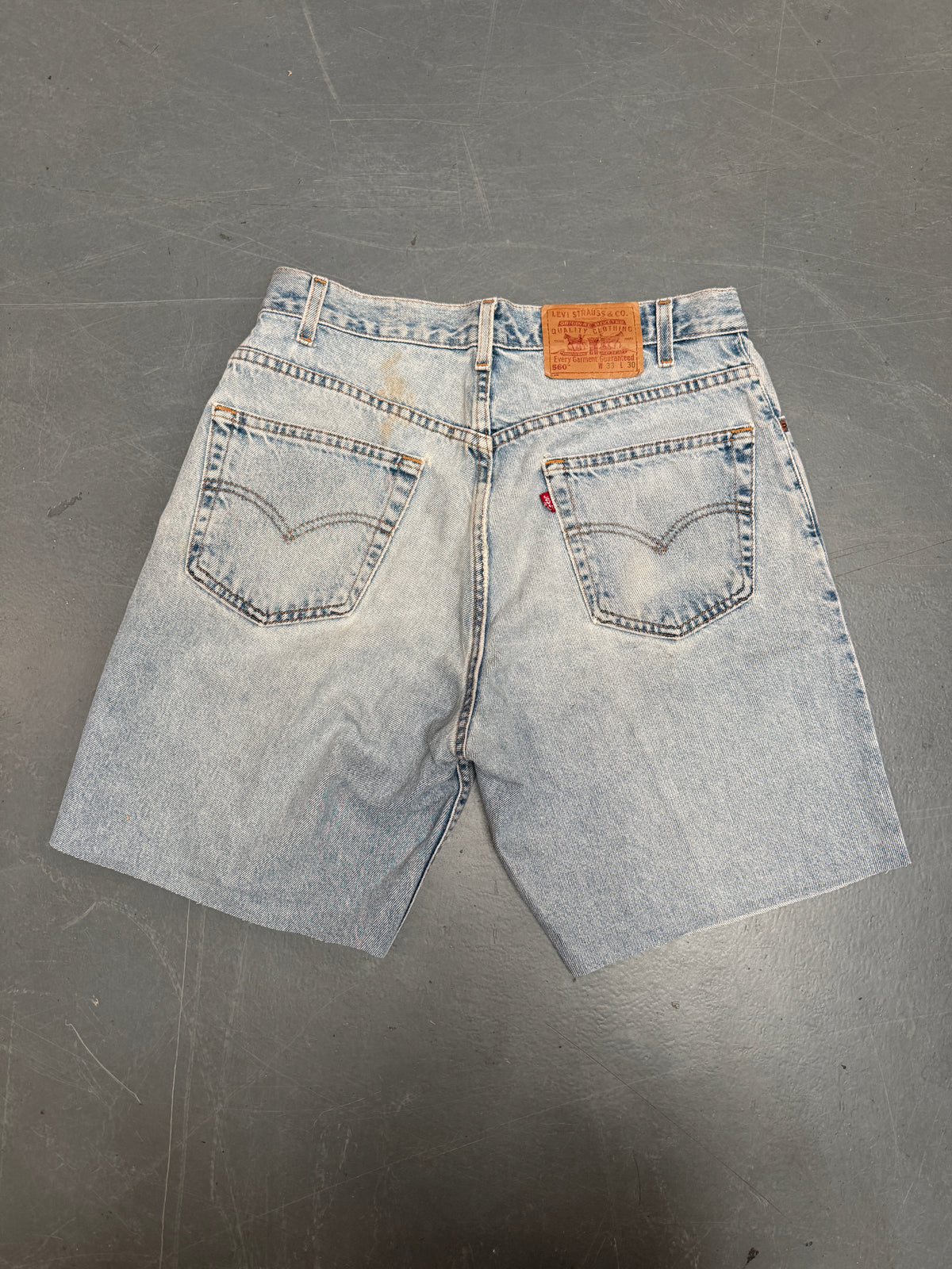 Vintage Levis Cut Off Denim Shorts - 90s Made - W 30 - SH1248