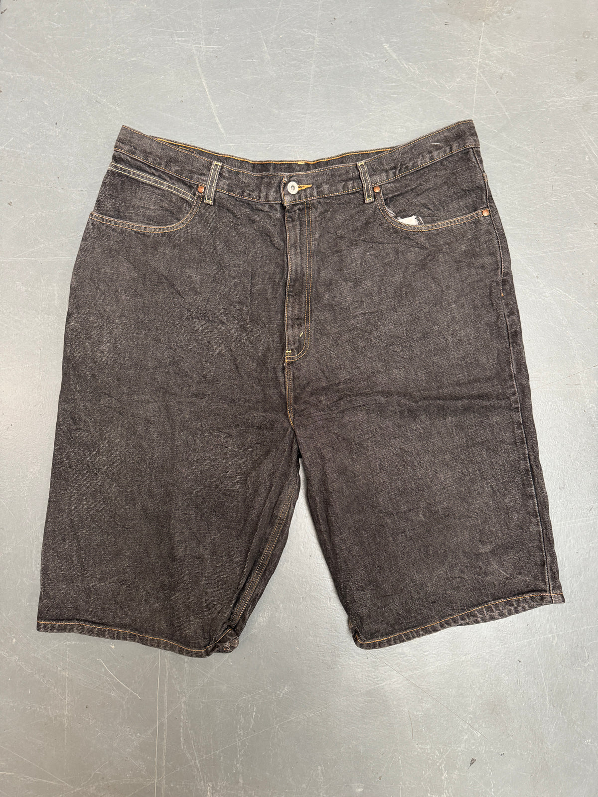 Vintage Levis Cut Off Denim Shorts - 90s Made - W 42 - SH1249