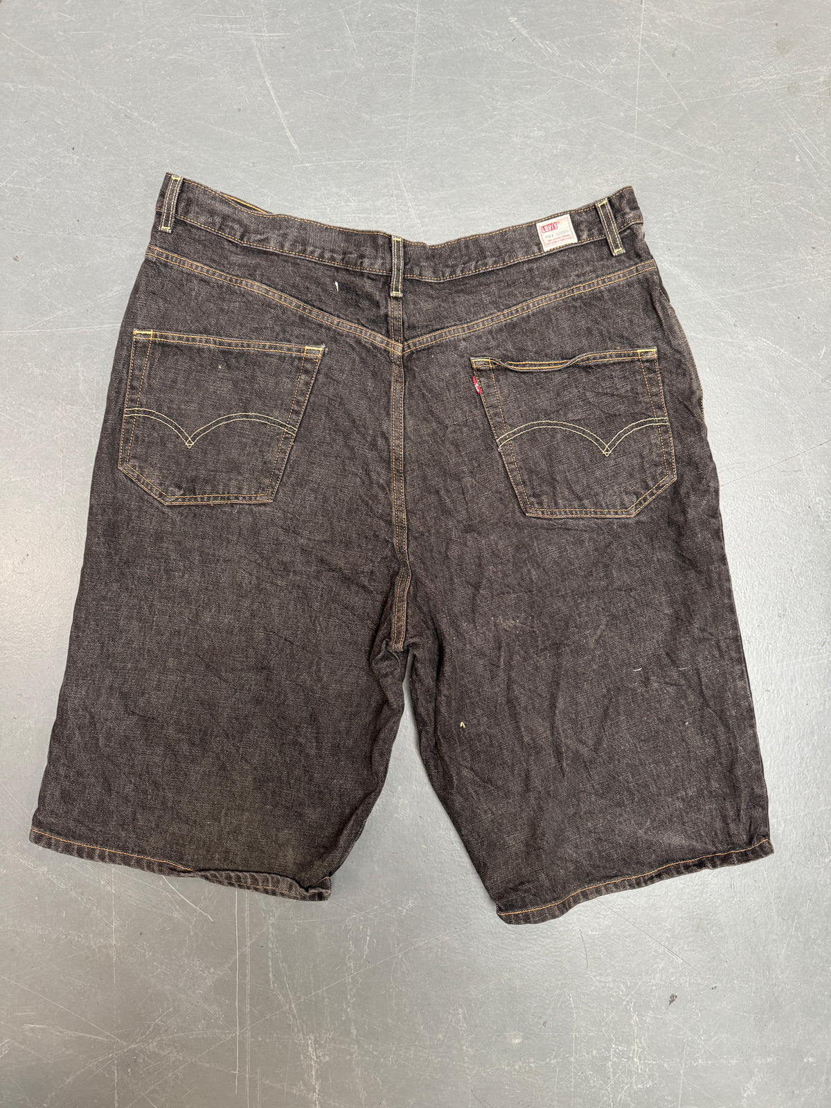 Vintage Levis Cut Off Denim Shorts - 90s Made - W 42 - SH1249