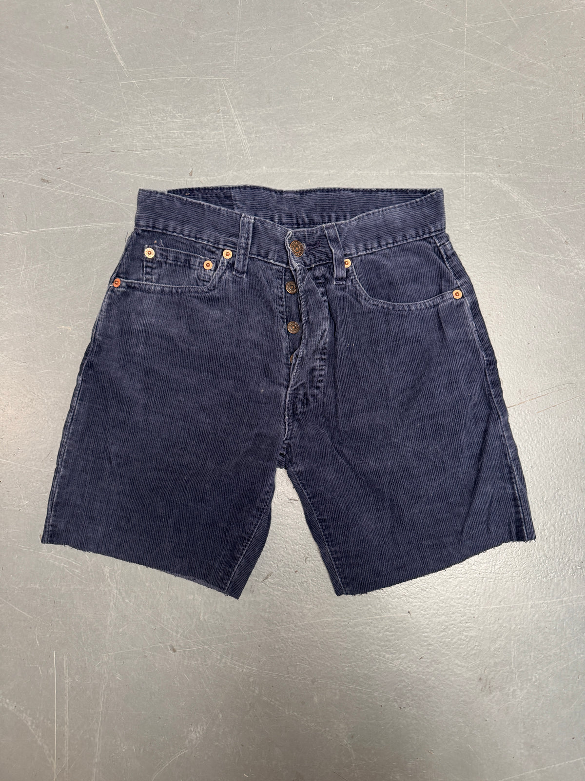 Vintage Levis Cut Off Denim Shorts - 90s Made - W 24 - SH1250