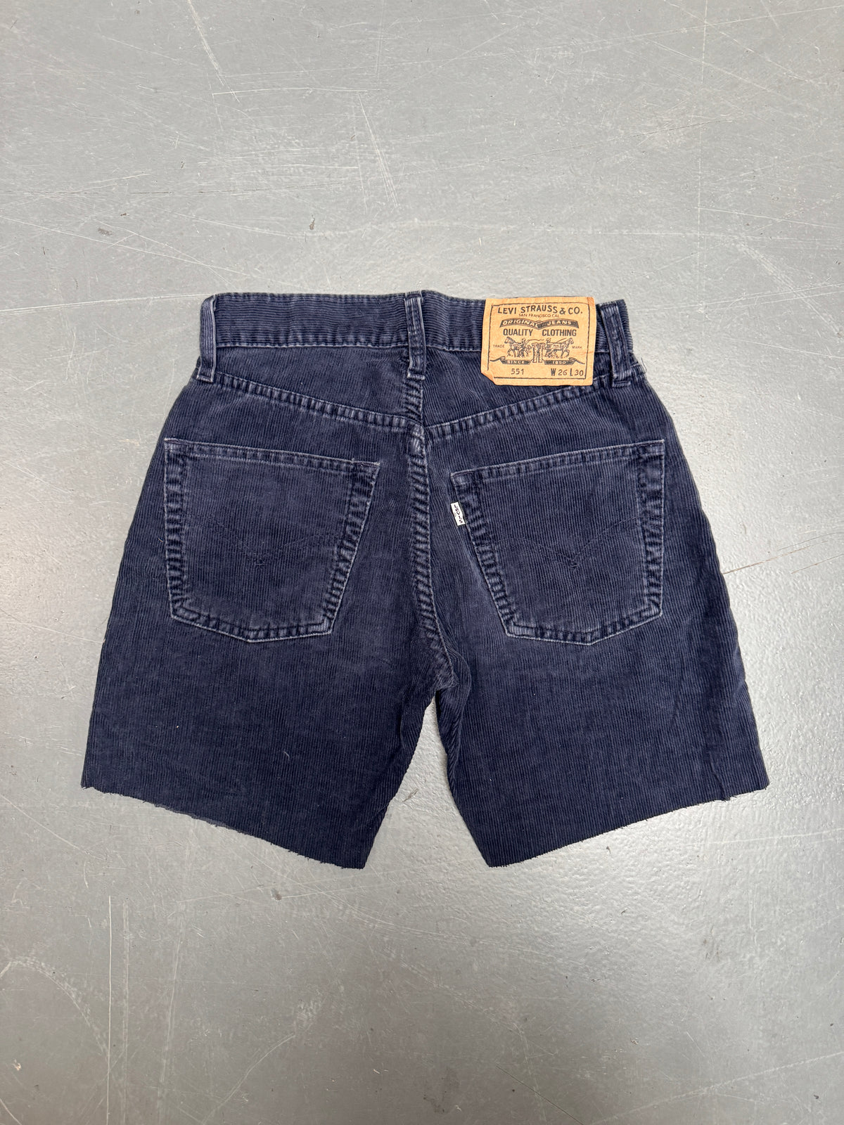 Vintage Levis Cut Off Denim Shorts - 90s Made - W 24 - SH1250