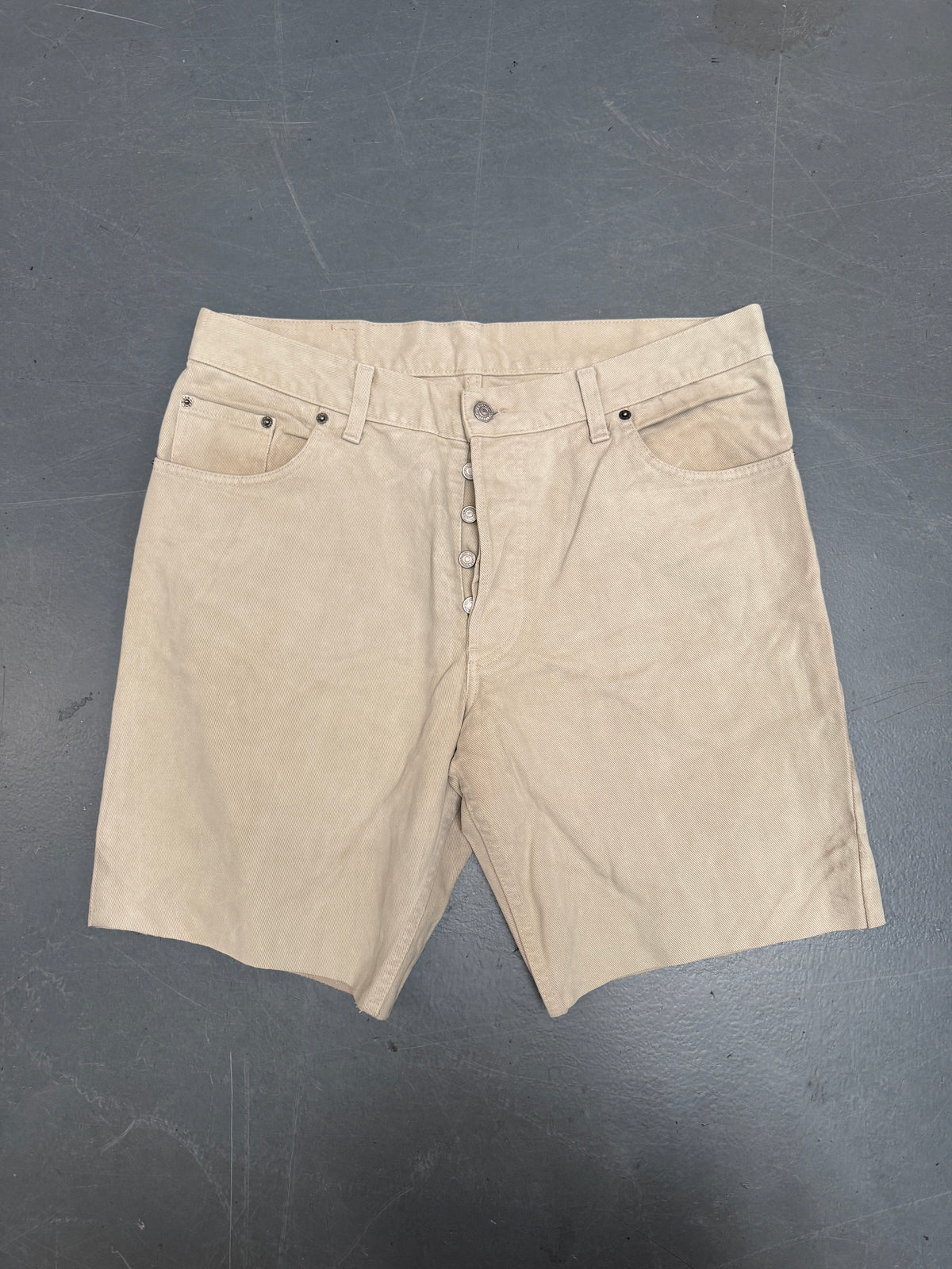 Vintage Levis Cut Off Denim Shorts - 90s Made - W 34 - SH1252