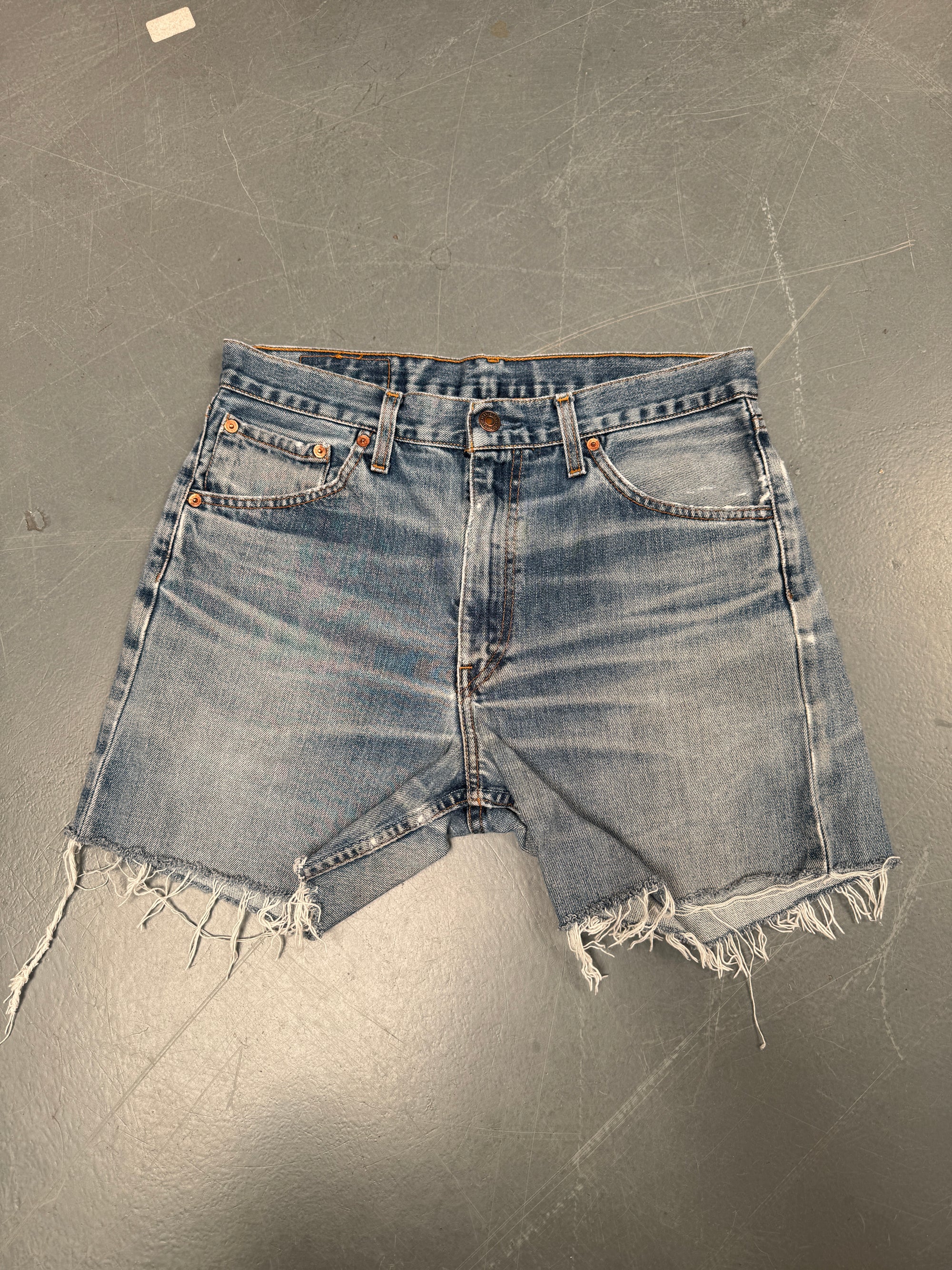 Vintage Ladies Levis Cut Off Denim Shorts - 90s Made - W 30 - SH130