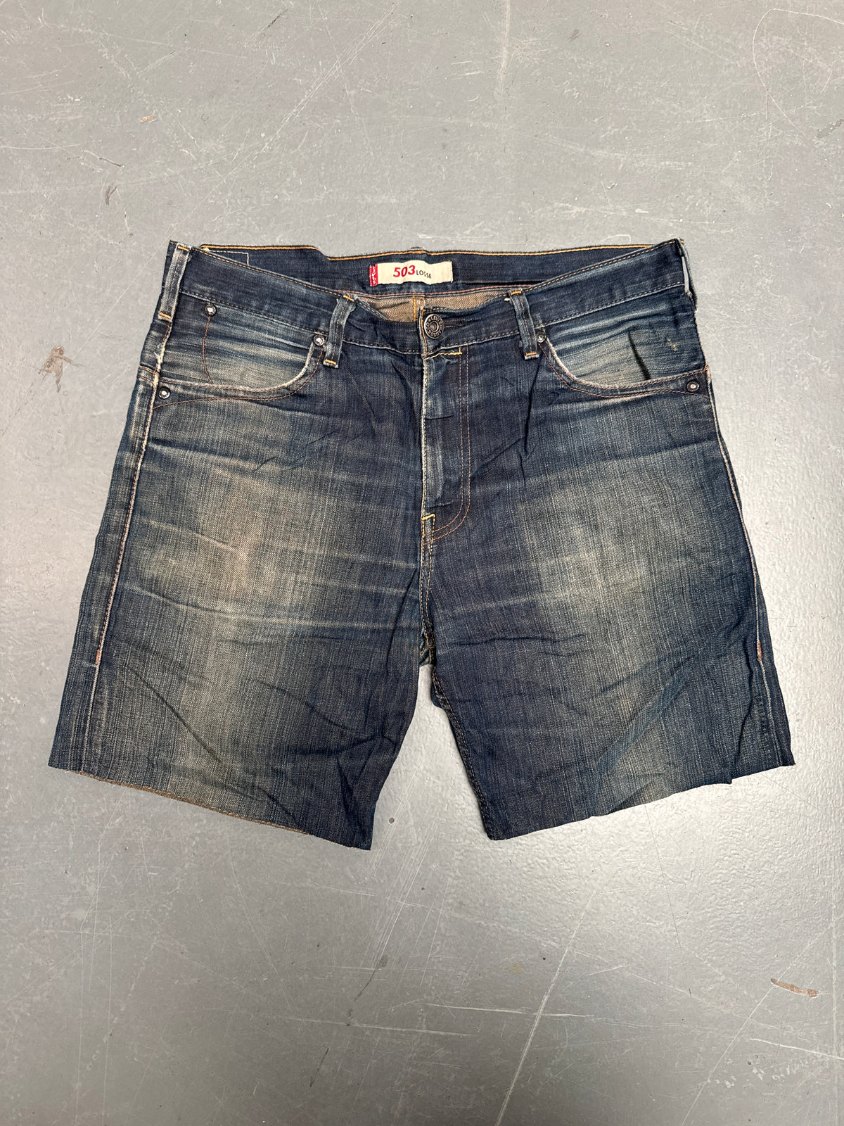 Vintage Levis Cut Off Denim Shorts - 90s Made - W 34 - SH1309