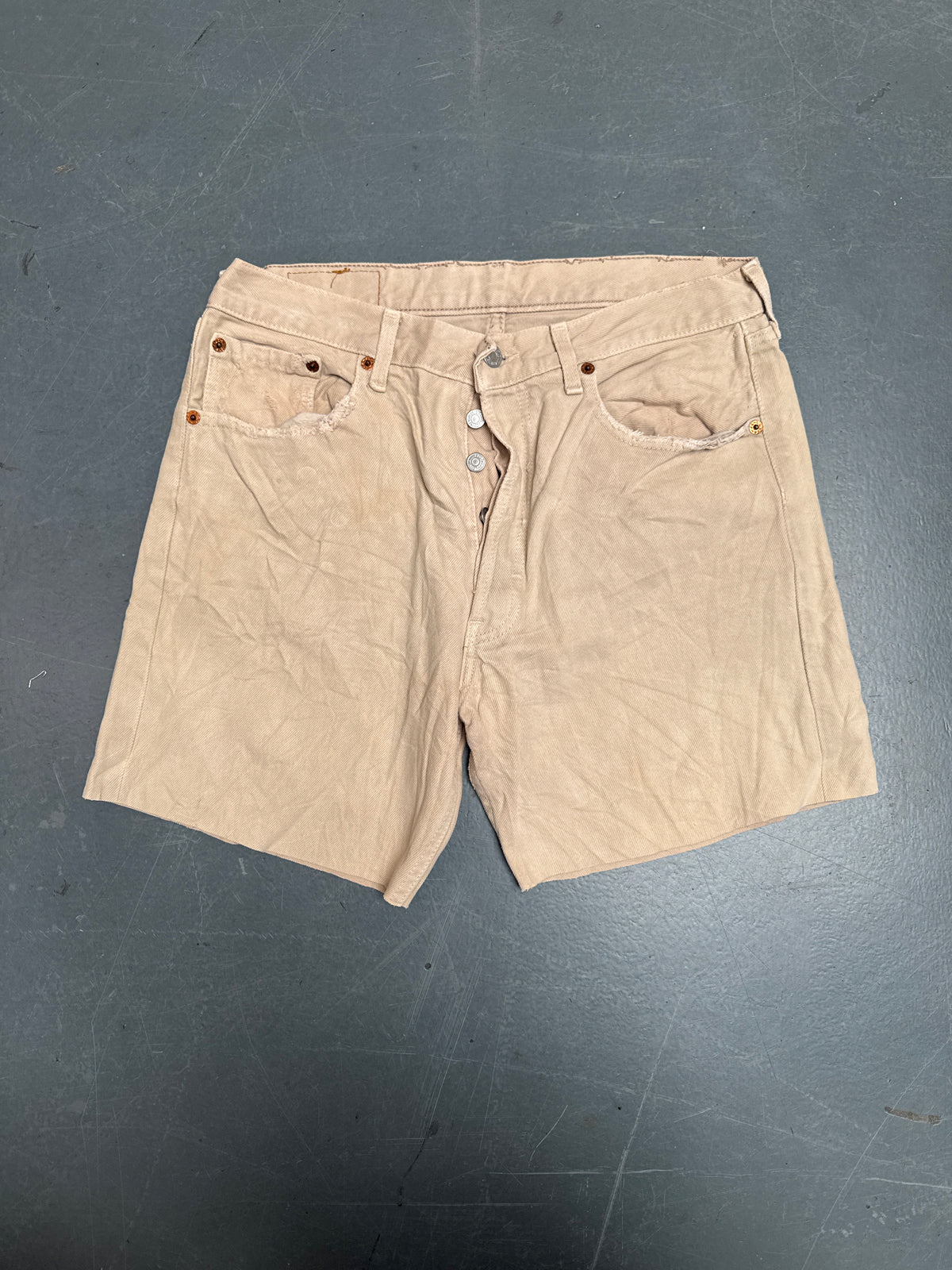 Vintage Levis Cut Off Denim Shorts - 90s Made - W 30 - SH1317