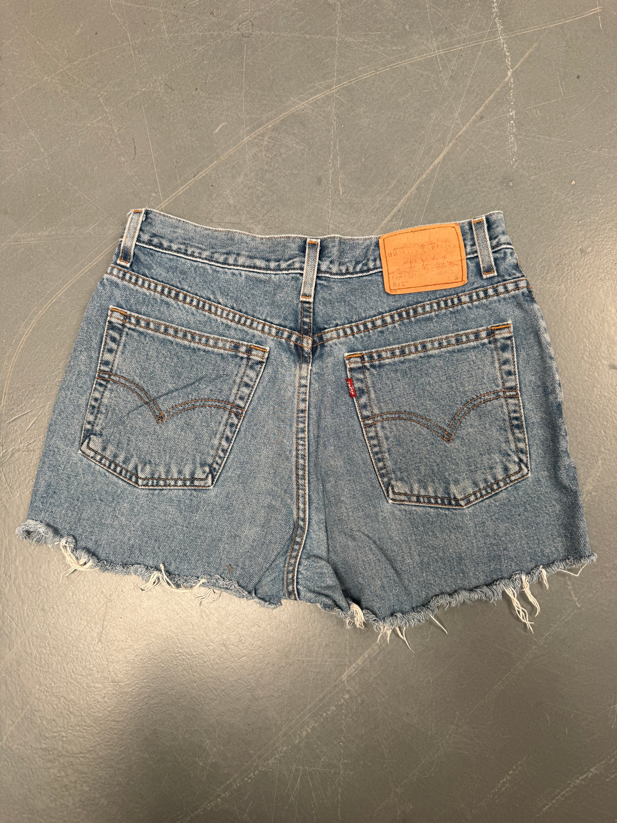 Vintage Ladies Levis Cut Off Denim Shorts - 90s Made - W 29 - SH132