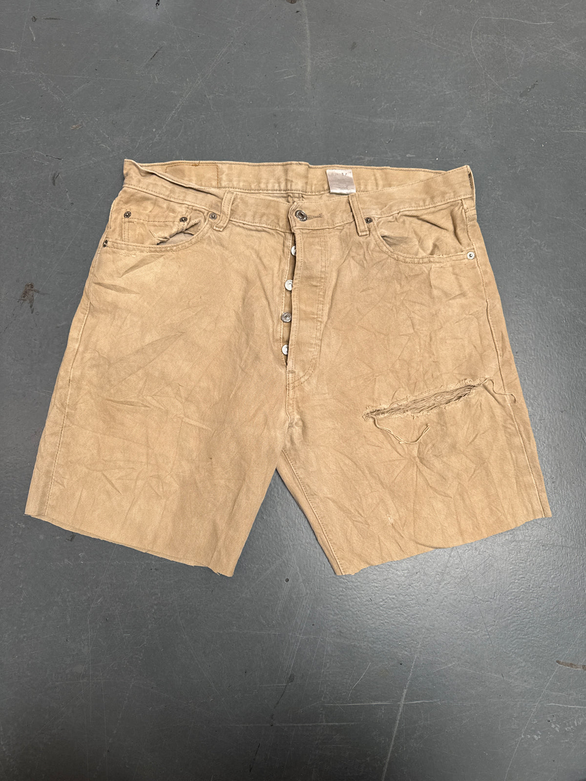 Vintage Levis Cut Off Denim Shorts - 90s Made - W 34 - SH1321
