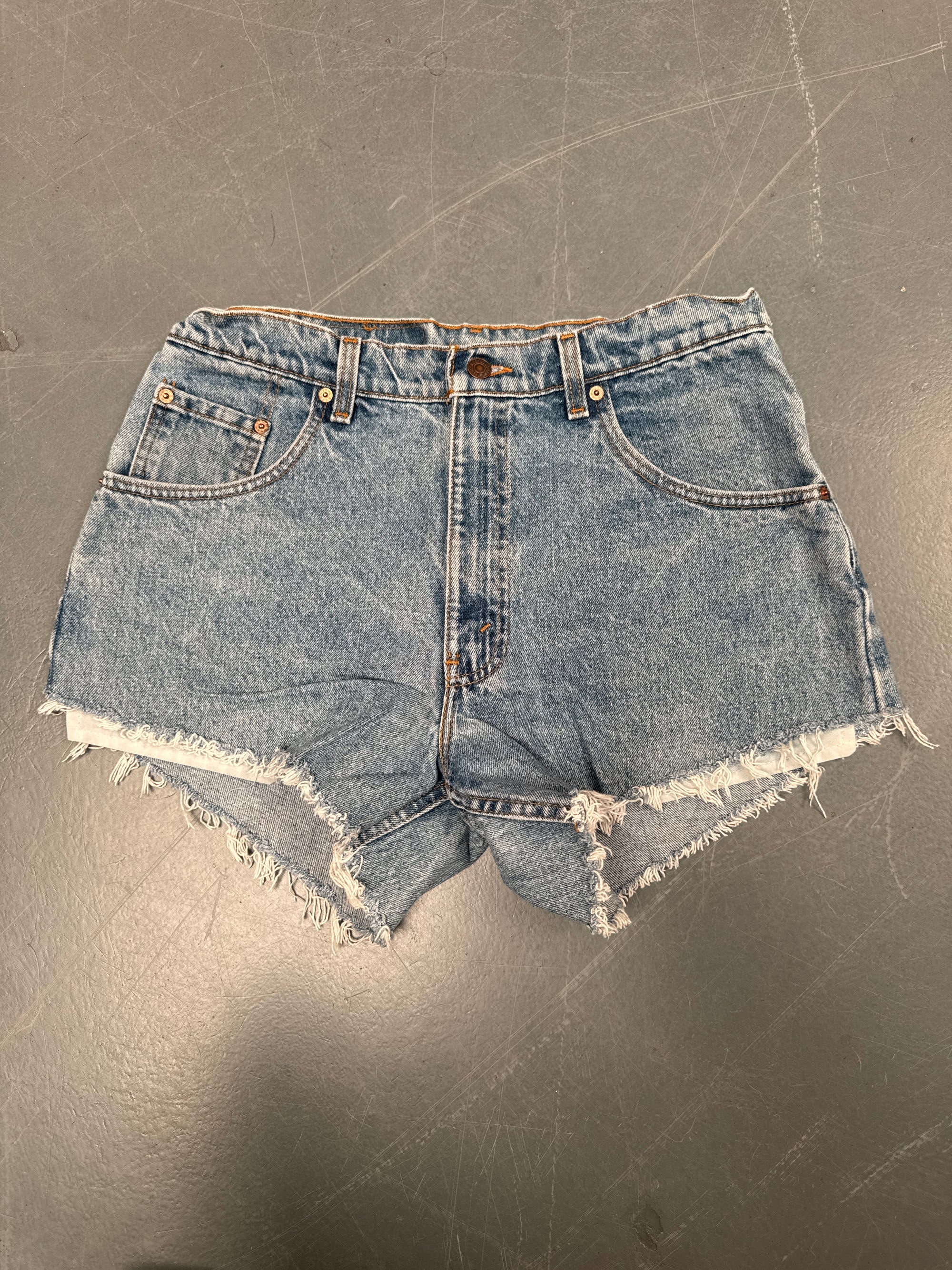 Vintage Ladies Levis Cut Off Denim Shorts - 90s Made - W 29 - SH152