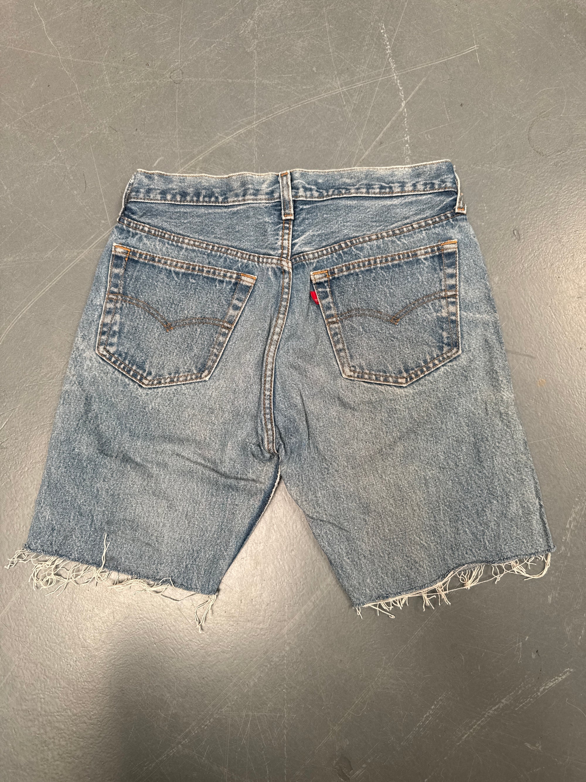 Vintage Ladies Levis Cut Off Denim Shorts - 90s Made - W 28 - SH154