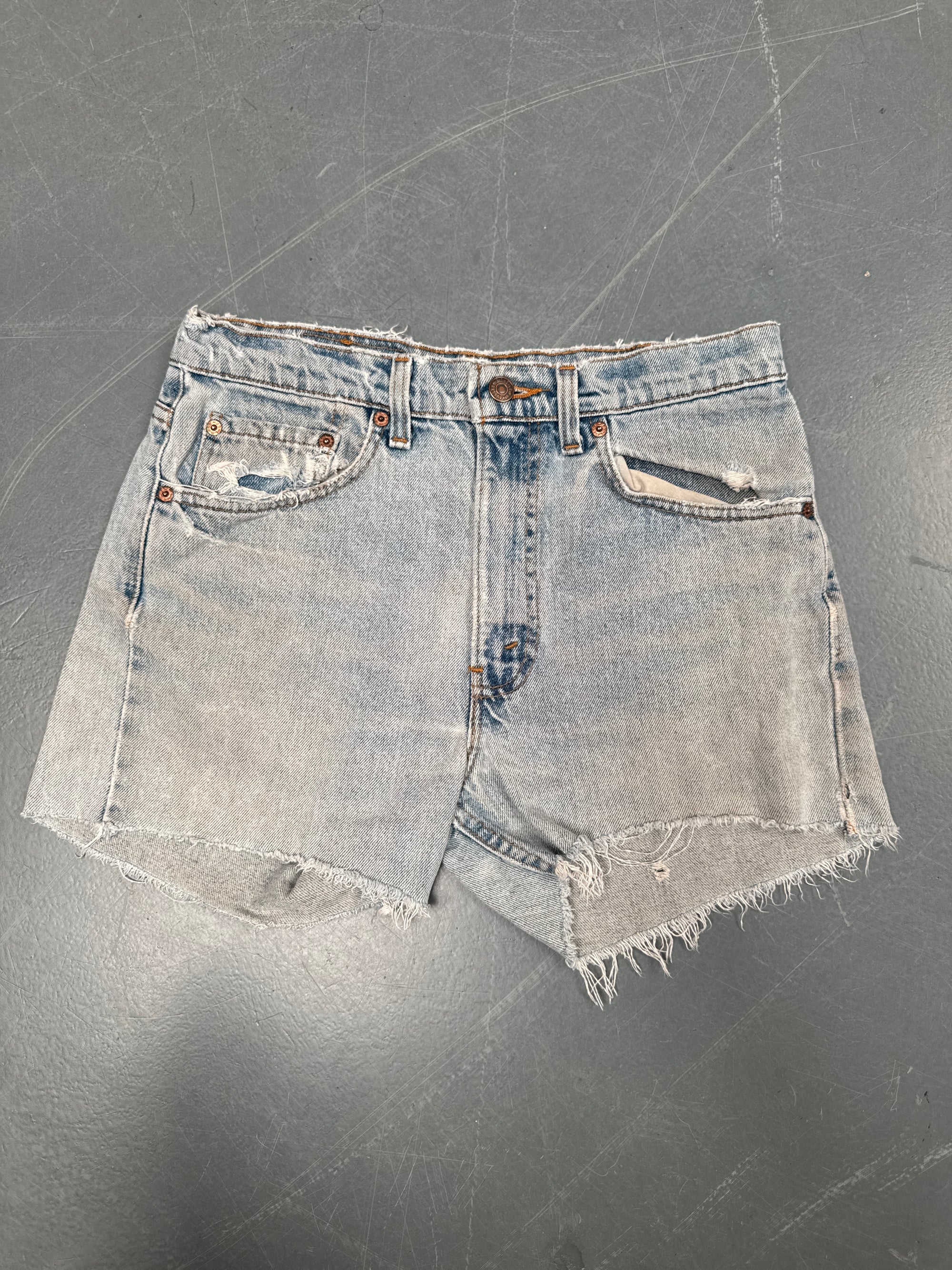 Vintage Ladies Levis Cut Off Denim Shorts - 90s Made - W 30 - SH157