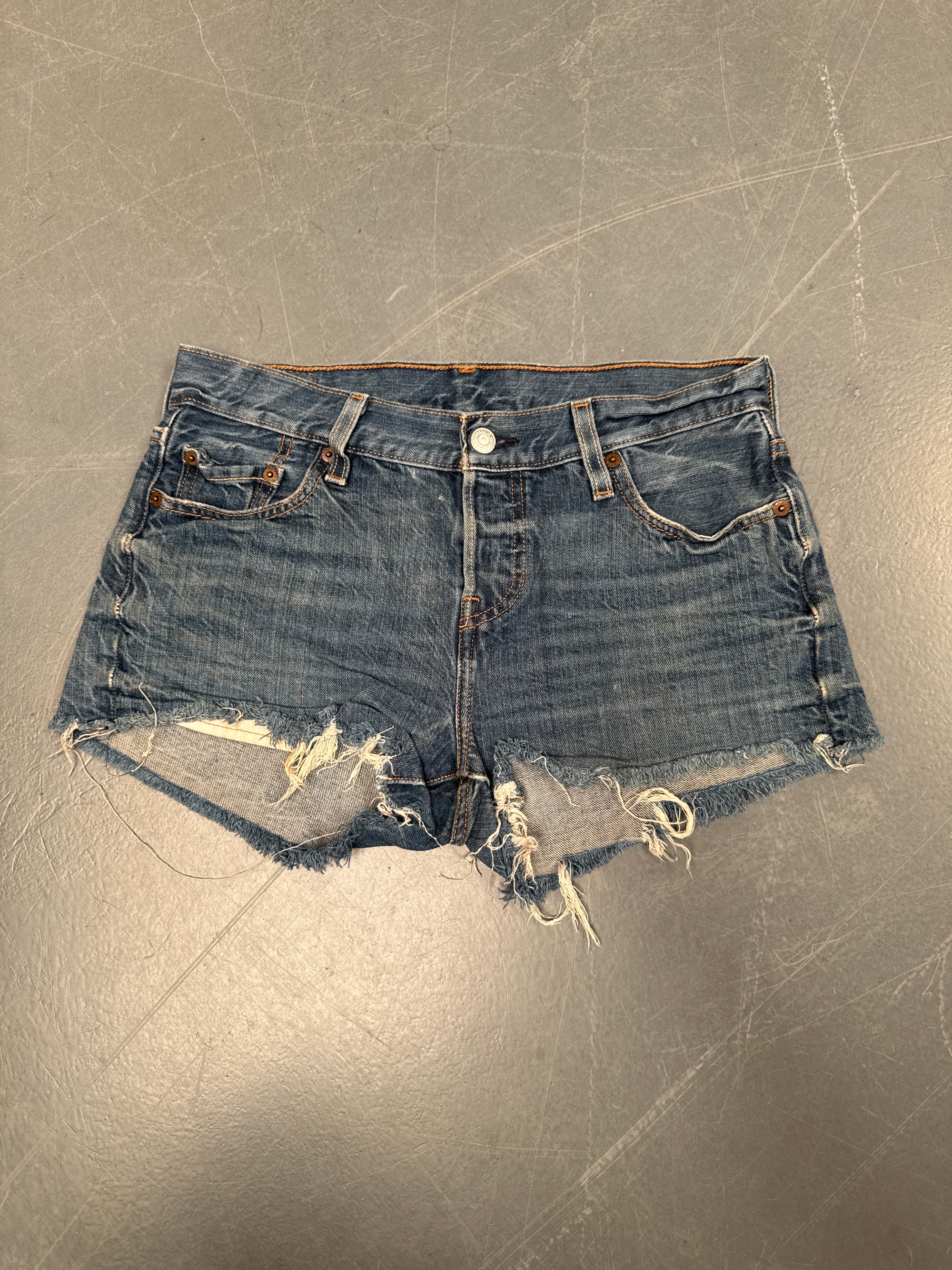 Vintage Ladies Levis Cut Off Denim Shorts - 90s Made - W 29 - SH163