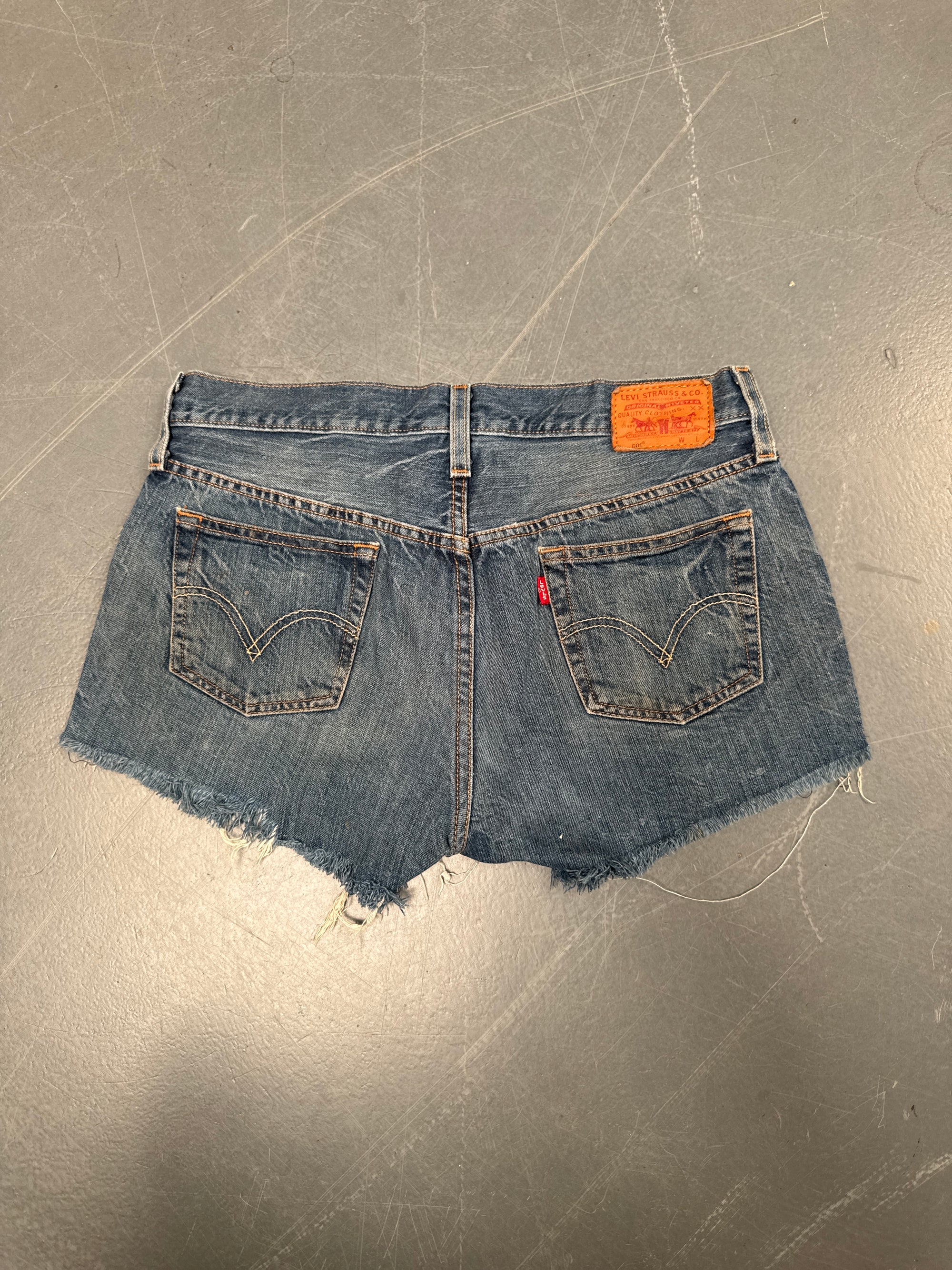 Vintage Ladies Levis Cut Off Denim Shorts - 90s Made - W 29 - SH163
