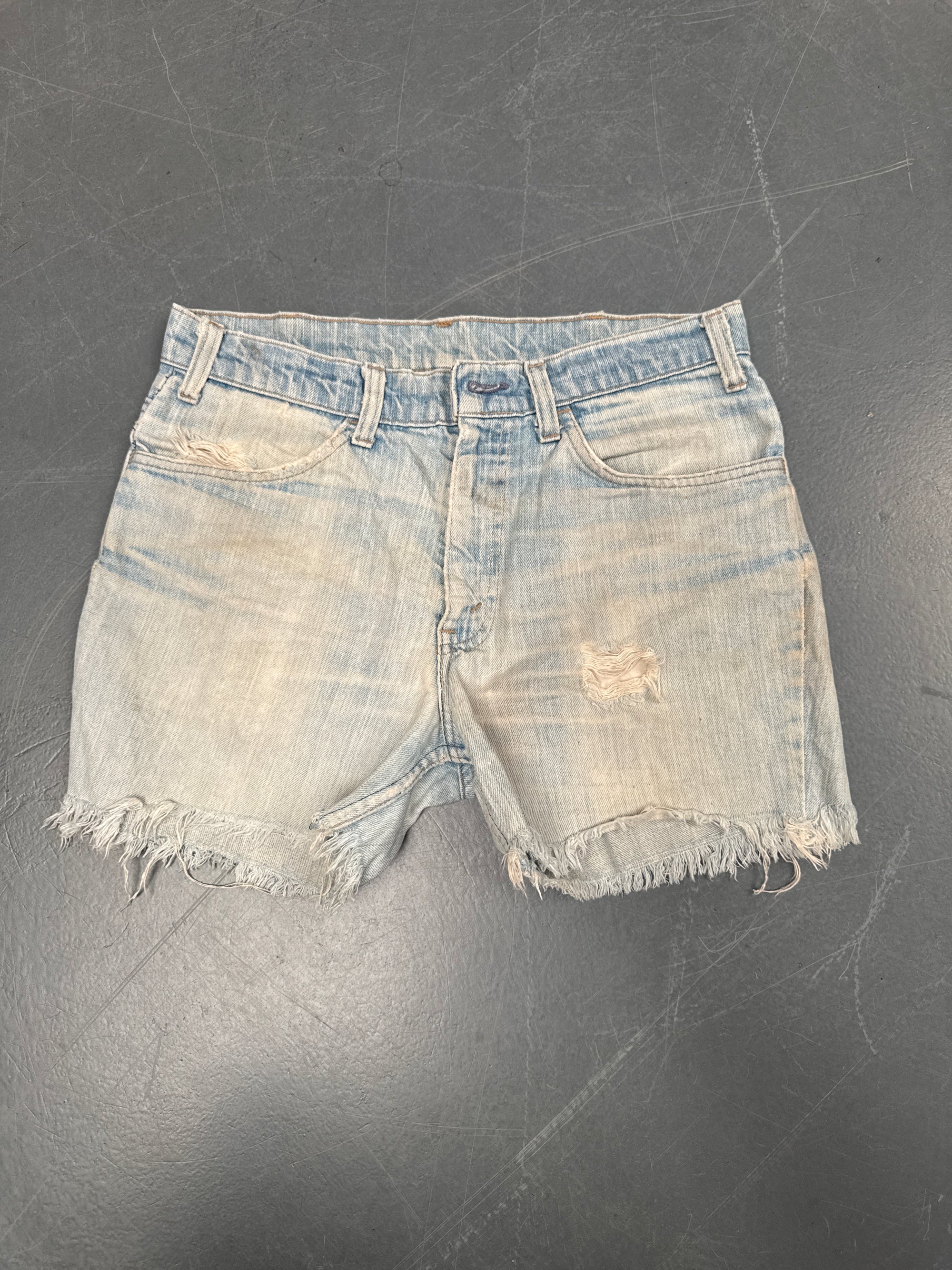 Vintage Ladies Levis Cut Off Denim Shorts - 90s Made - W 30 - SH167