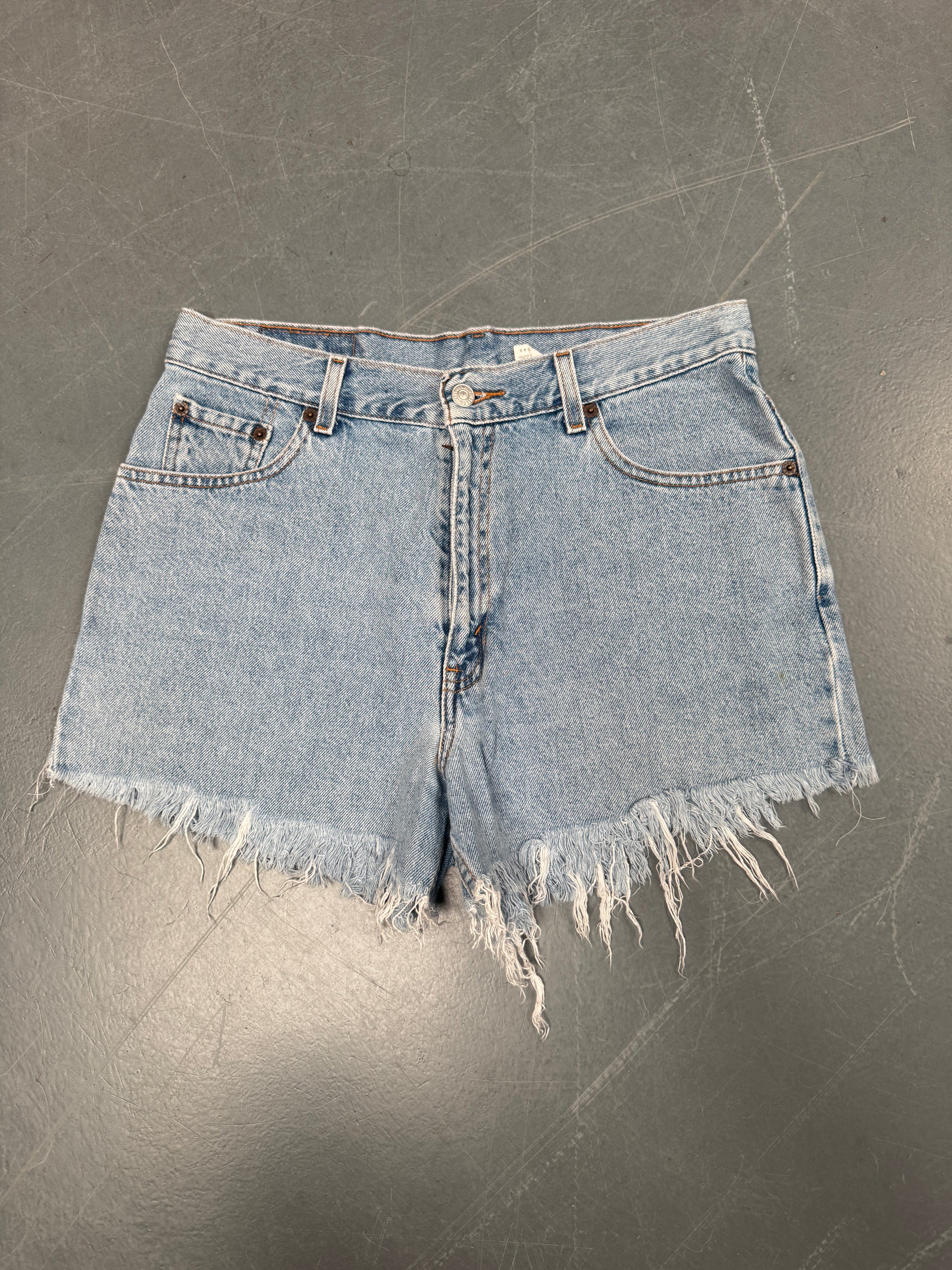 Vintage Ladies Levis Cut Off Denim Shorts - 90s Made - W 31 - SH171