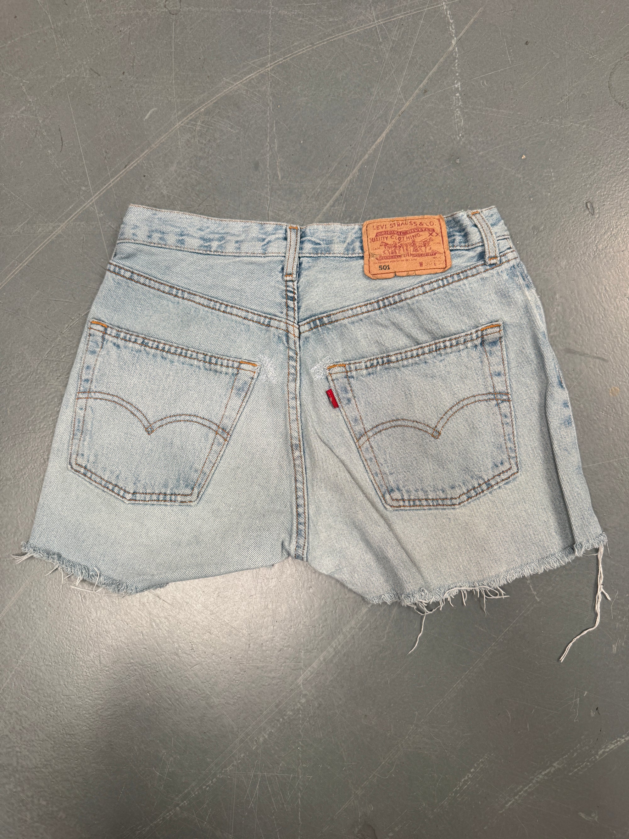 Vintage Ladies Levis Cut Off Denim Shorts - 90s Made - W 27 - SH180