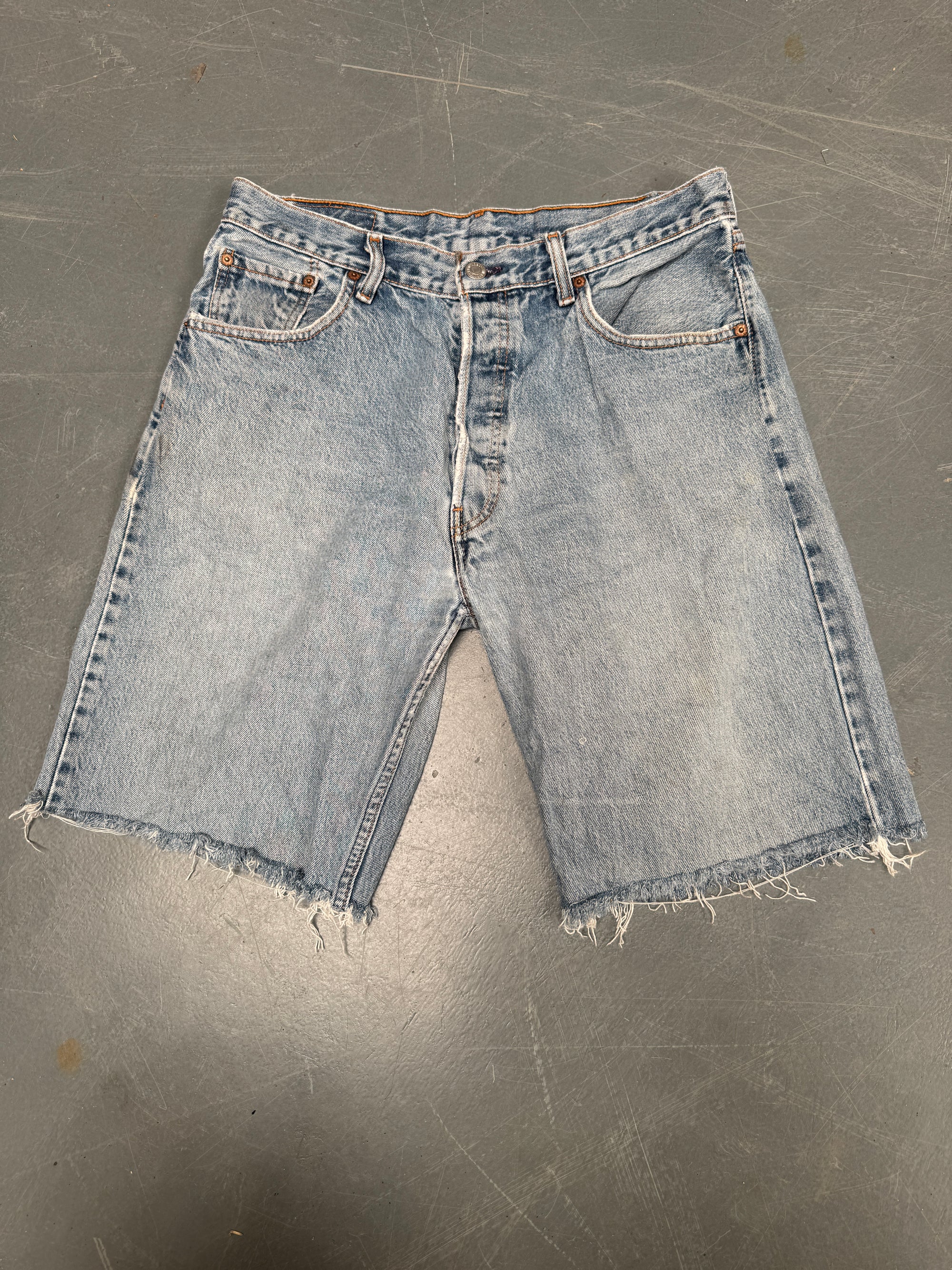 Vintage Ladies Levis Cut Off Denim Shorts - 90s Made - W 30 - SH186