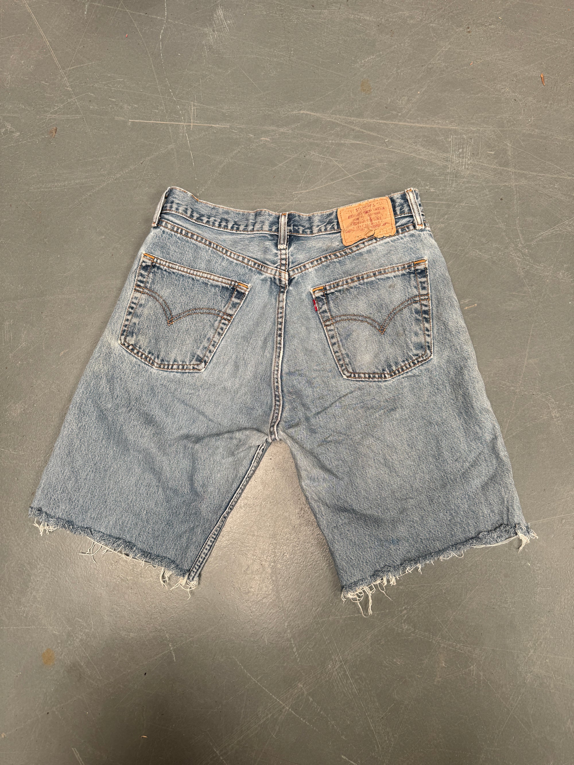 Vintage Ladies Levis Cut Off Denim Shorts - 90s Made - W 30 - SH186