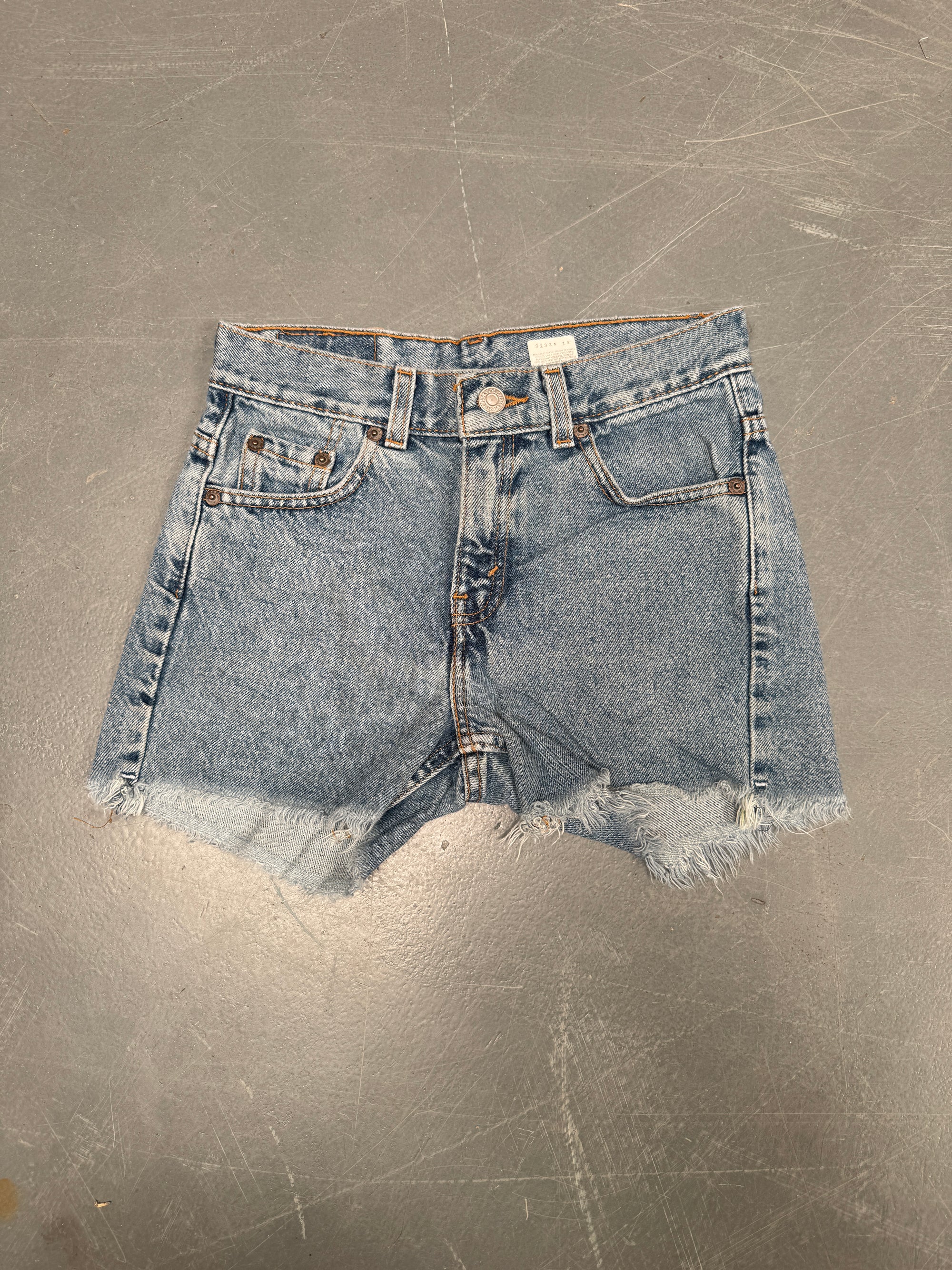 Vintage Ladies Levis Cut Off Denim Shorts - 90s Made - W 25 - SH189