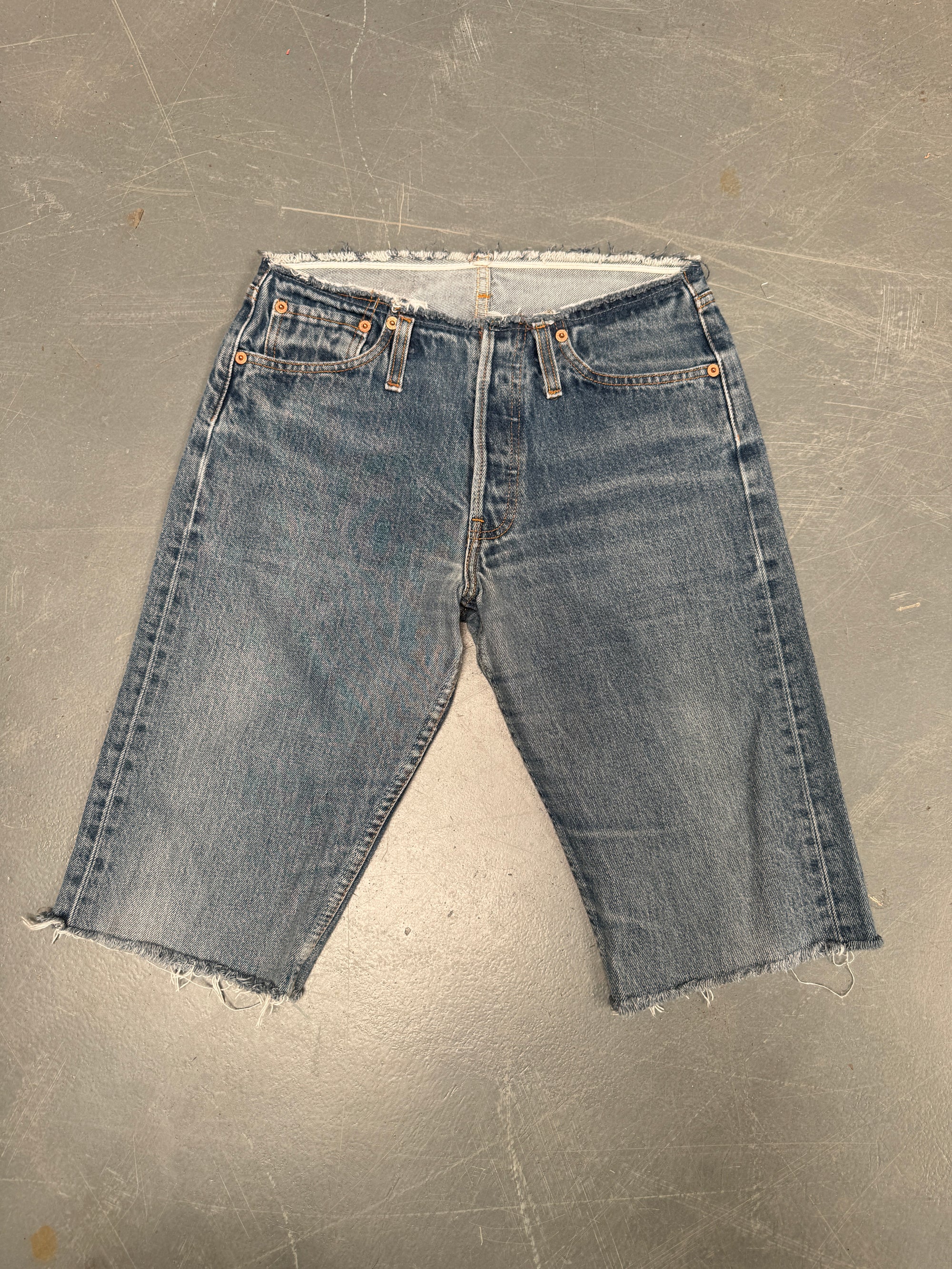 Vintage Ladies Levis Cut Off Denim Shorts - 90s Made - W 28 - SH191