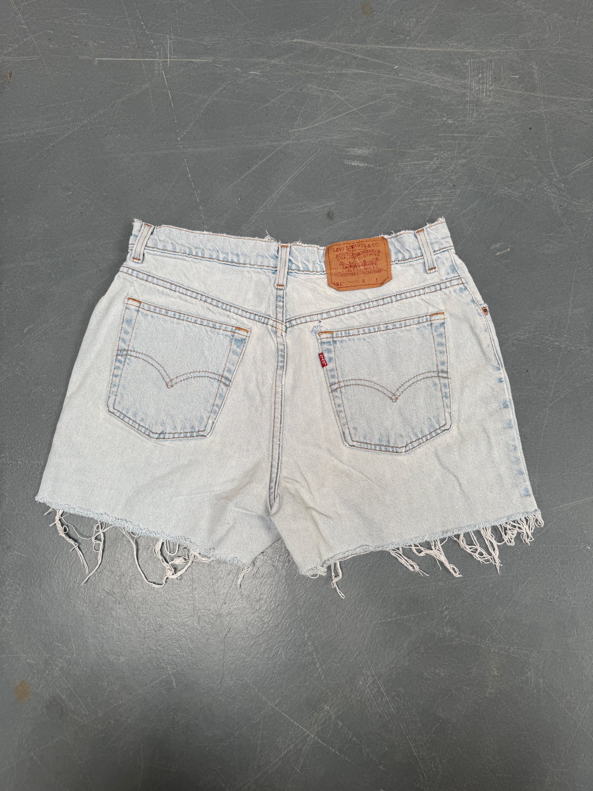 Vintage Ladies Levis Cut Off Denim Shorts - 90s Made - W 30 - SH196