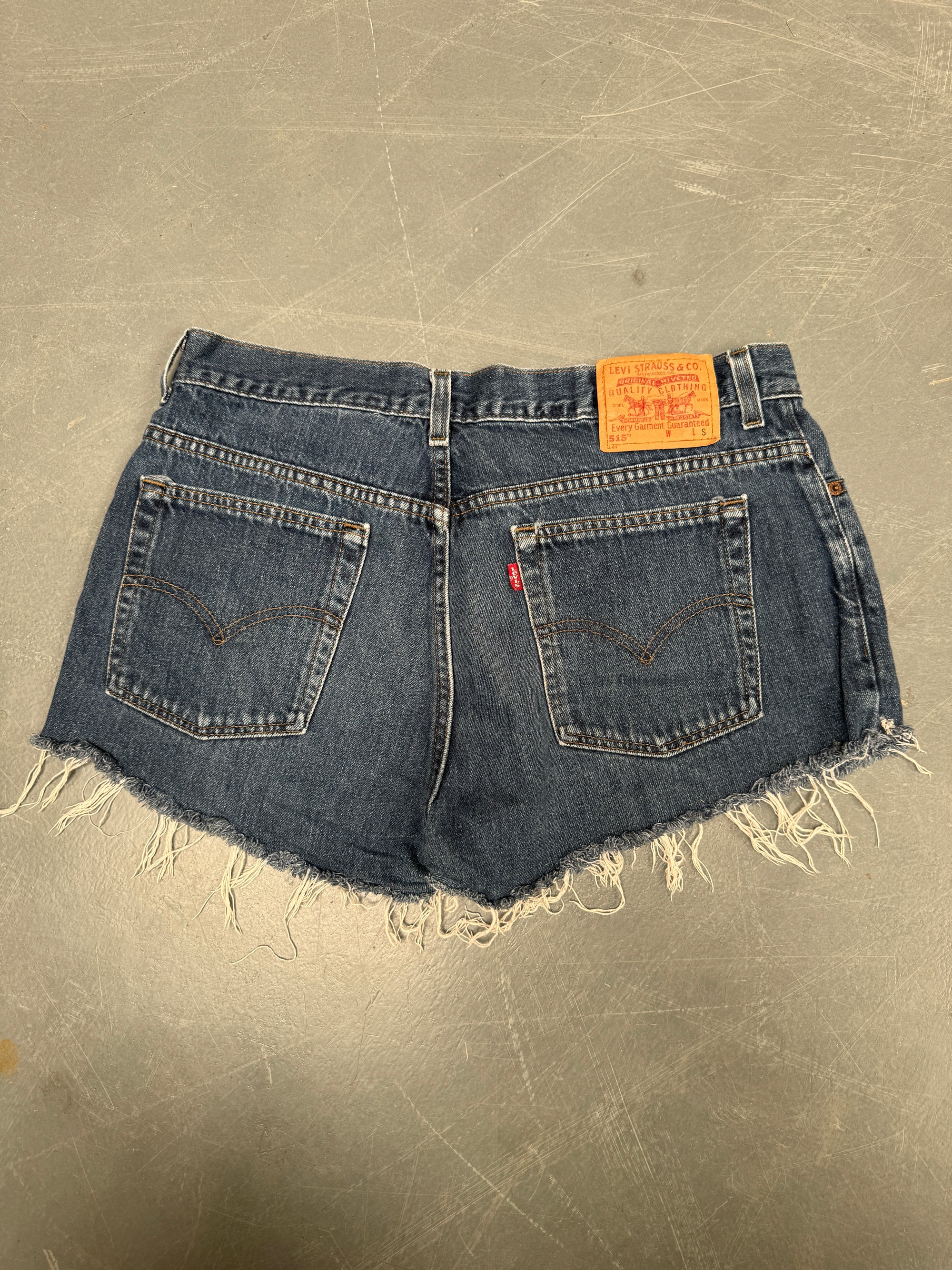 Vintage Ladies Levis Cut Off Denim Shorts - 90s Made - W 32 - SH203