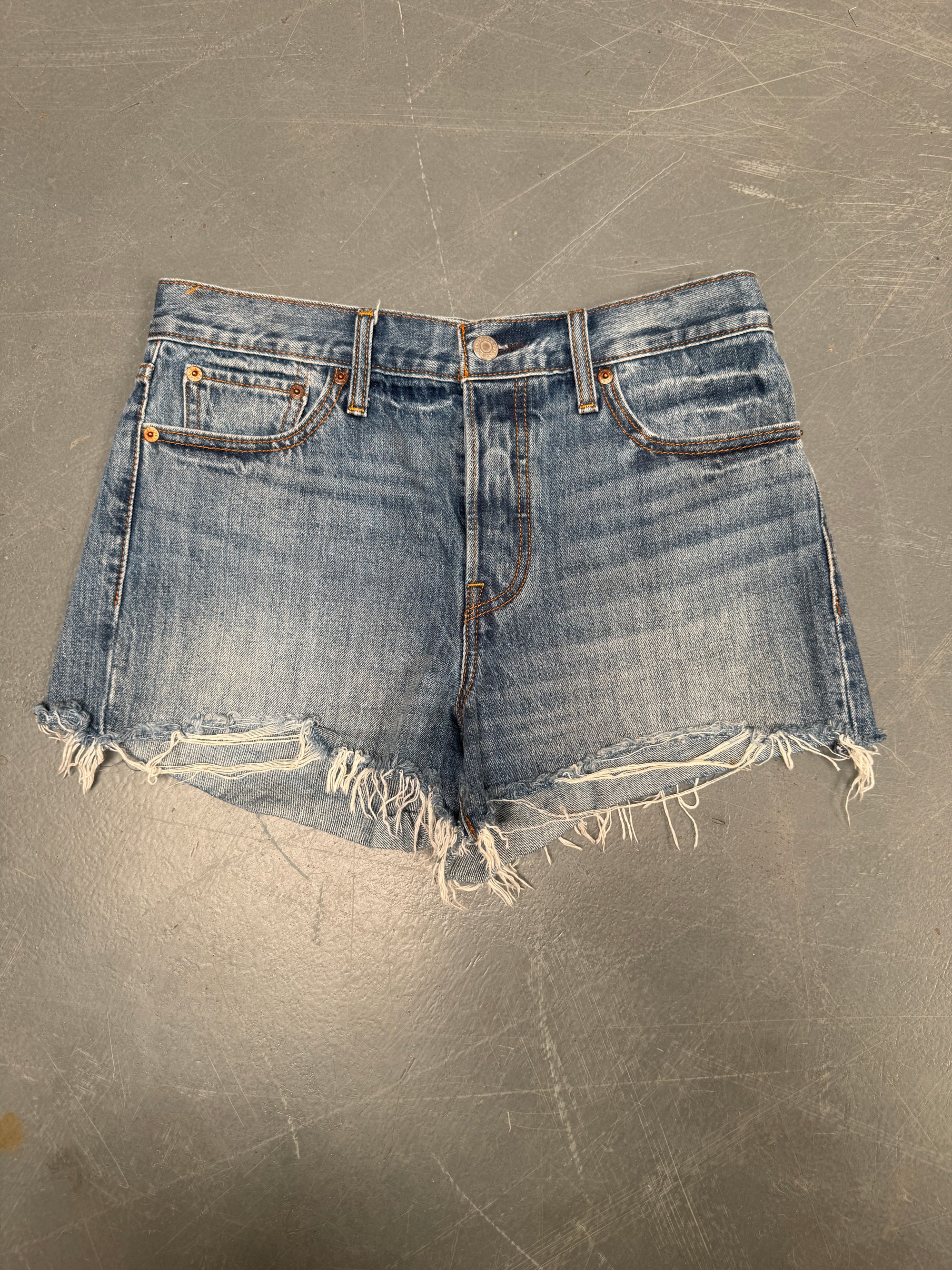 Vintage Ladies Levis Cut Off Denim Shorts - 90s Made - W 31 - SH204