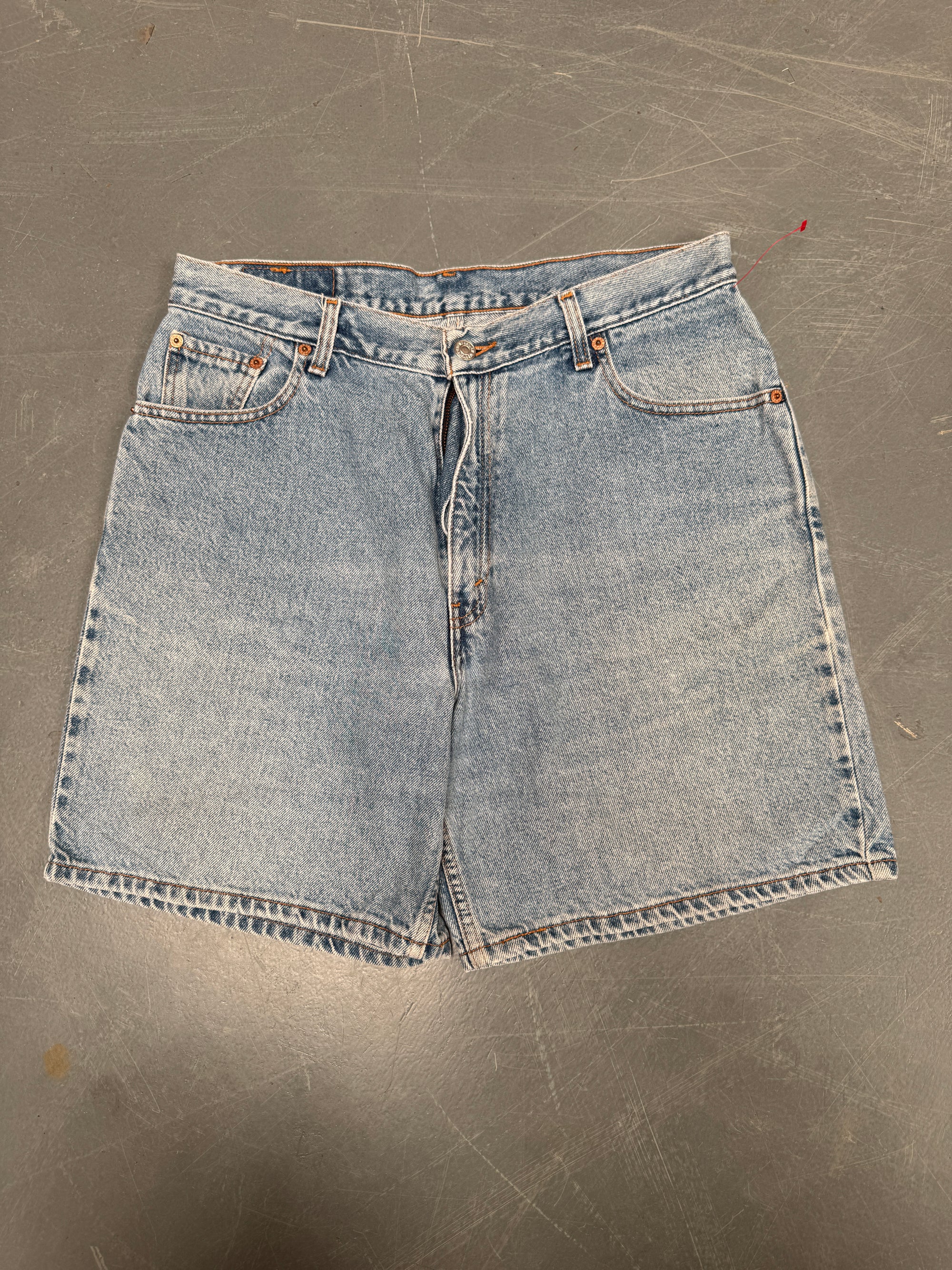 Vintage Ladies Levis Cut Off Denim Shorts - 90s Made - W 32 - SH219