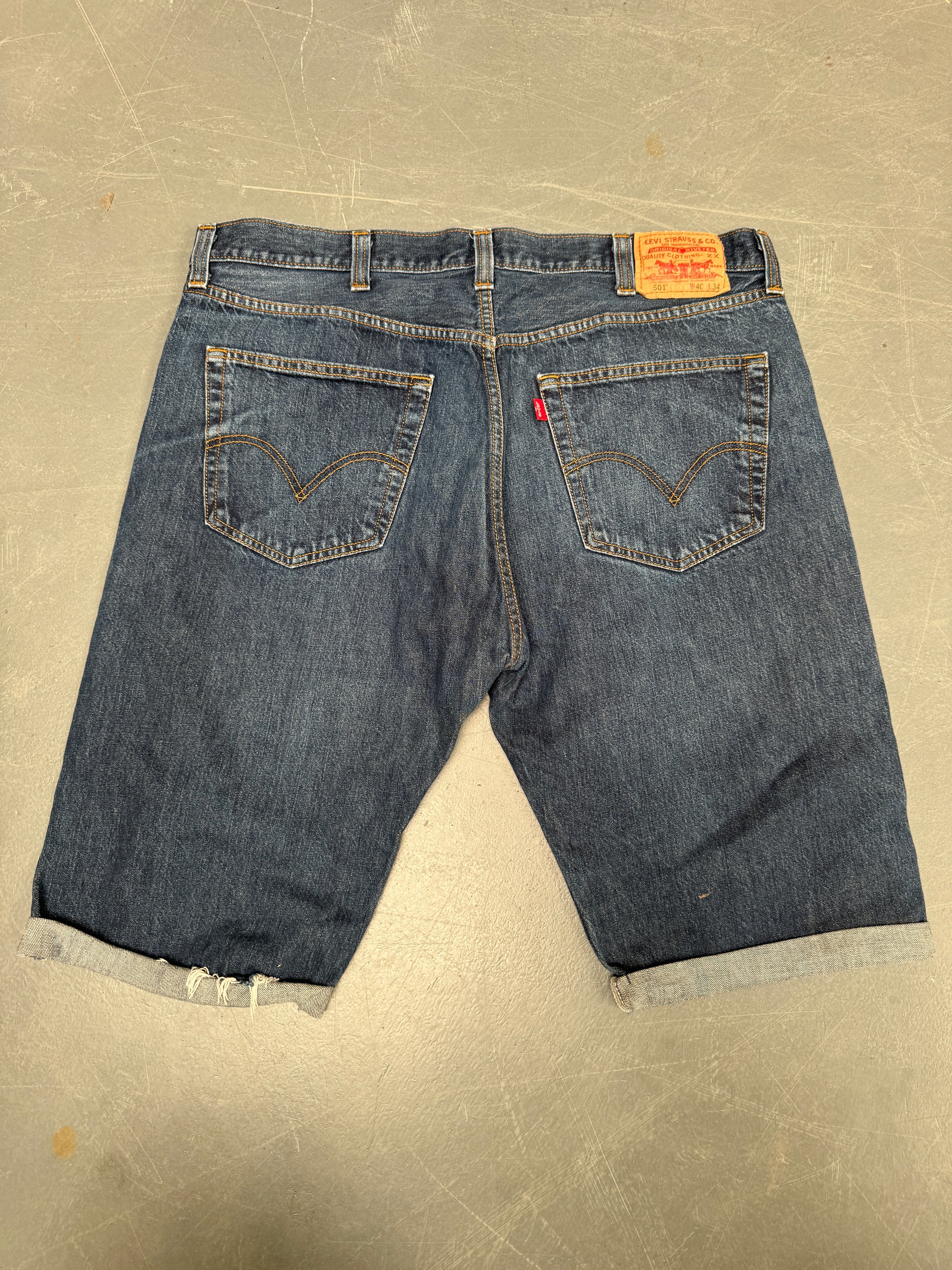 Vintage Ladies Levis Cut Off Denim Shorts - 90s Made - W 40 - SH220