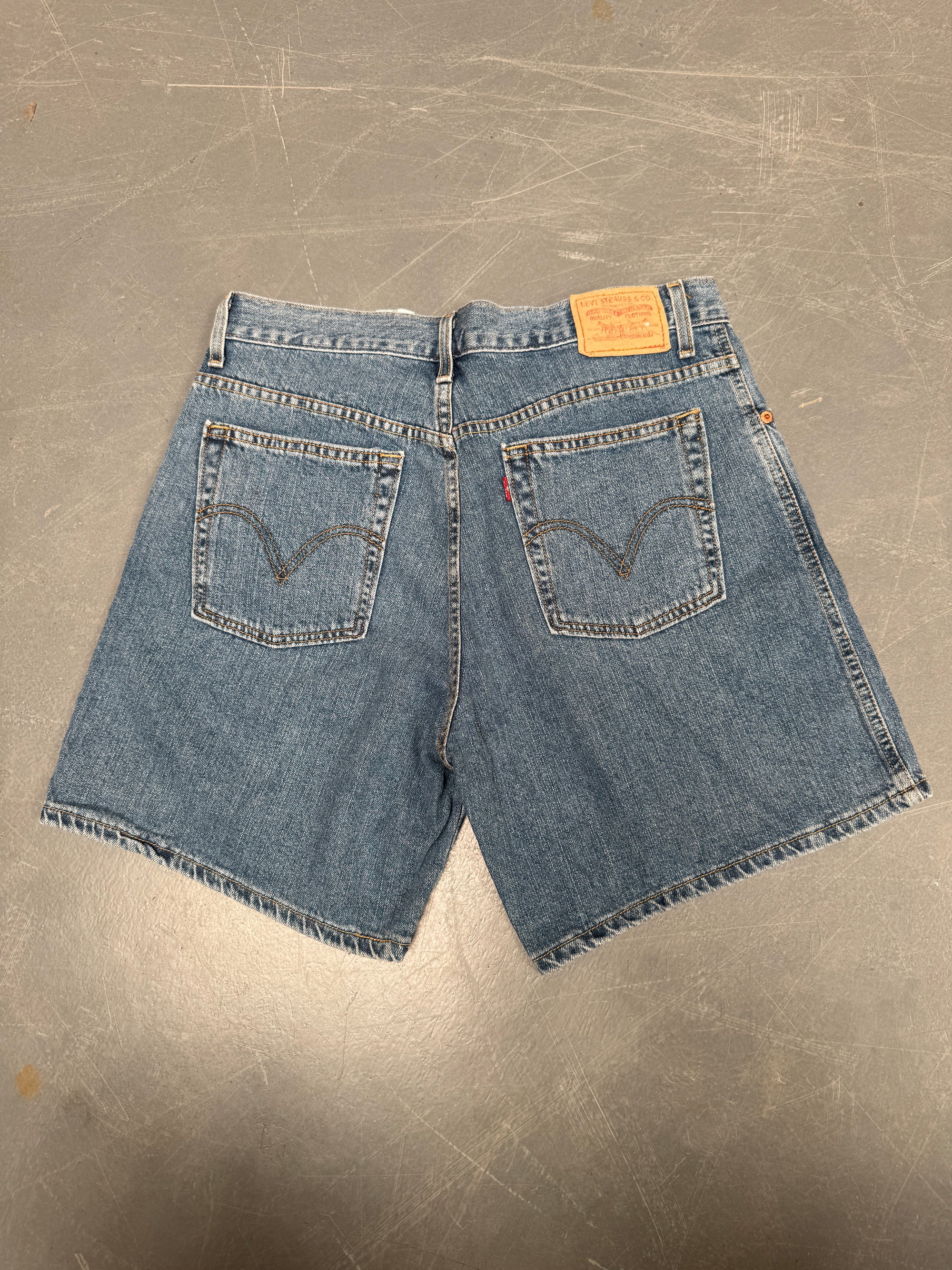 Vintage Ladies Levis Cut Off Denim Shorts - 90s Made - W 32 - SH224