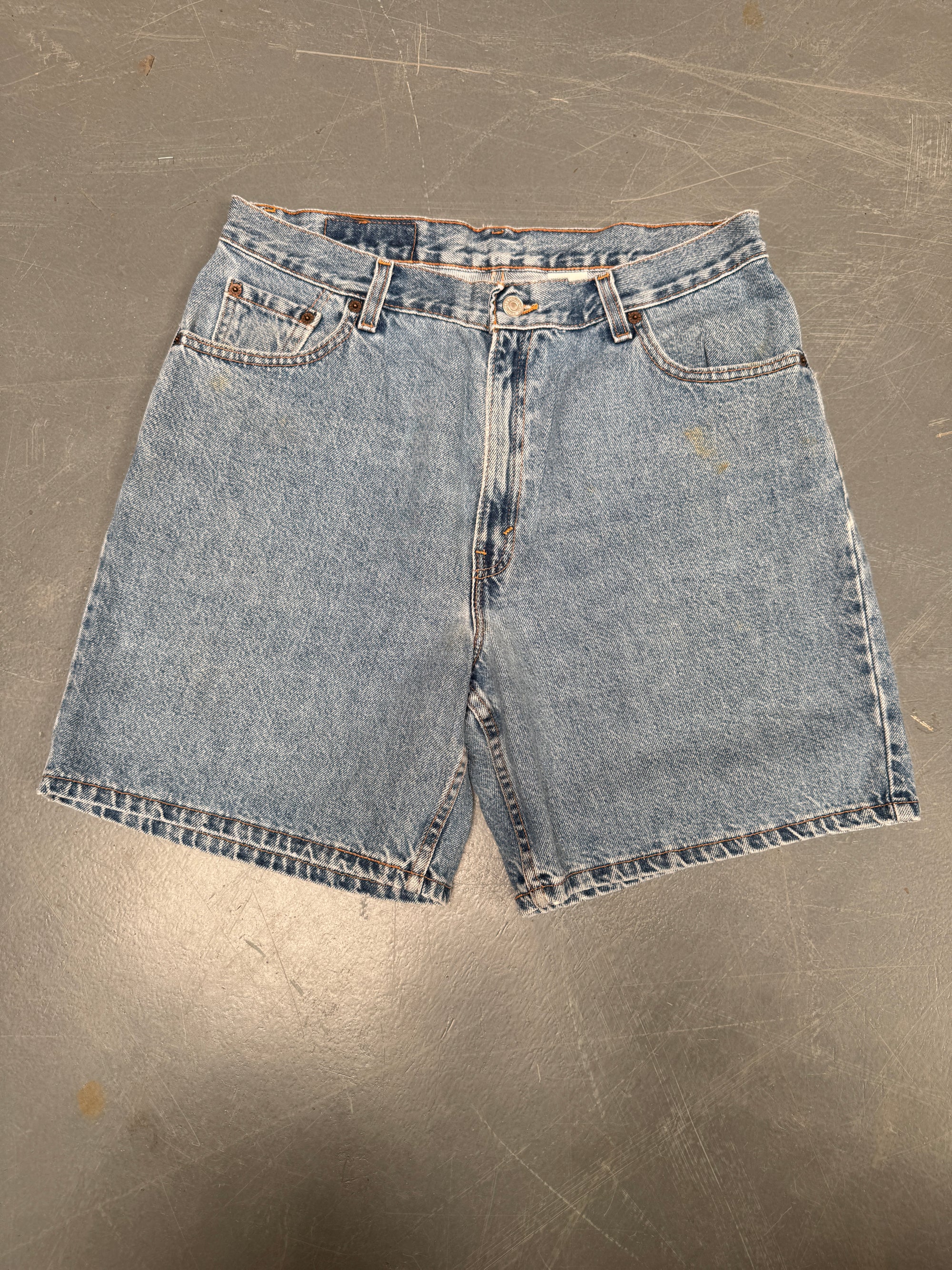 Vintage Ladies Levis Cut Off Denim Shorts - 90s Made - W 32 - SH230
