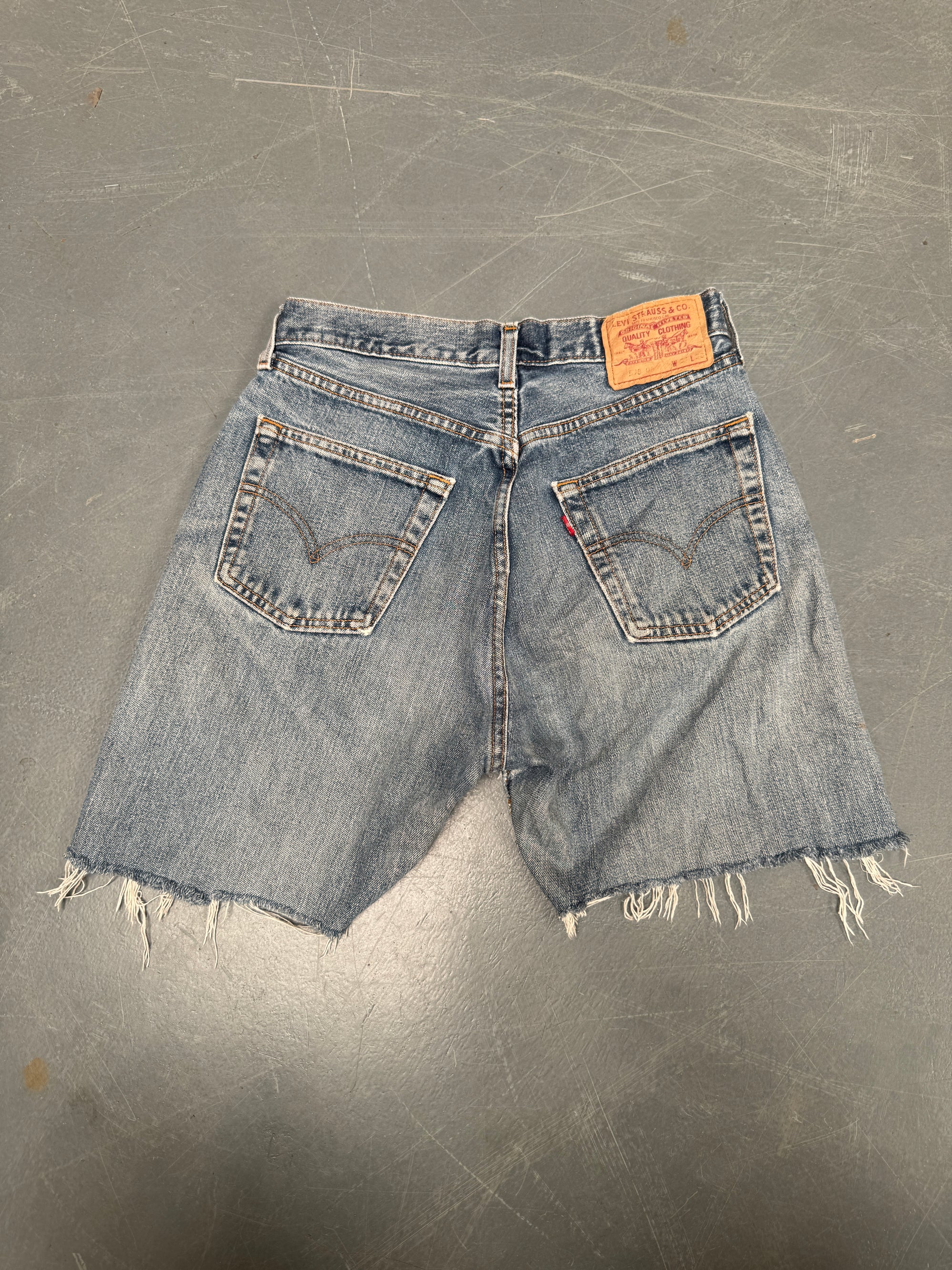 Vintage Ladies Levis Cut Off Denim Shorts - 90s Made - W 26 - SH231
