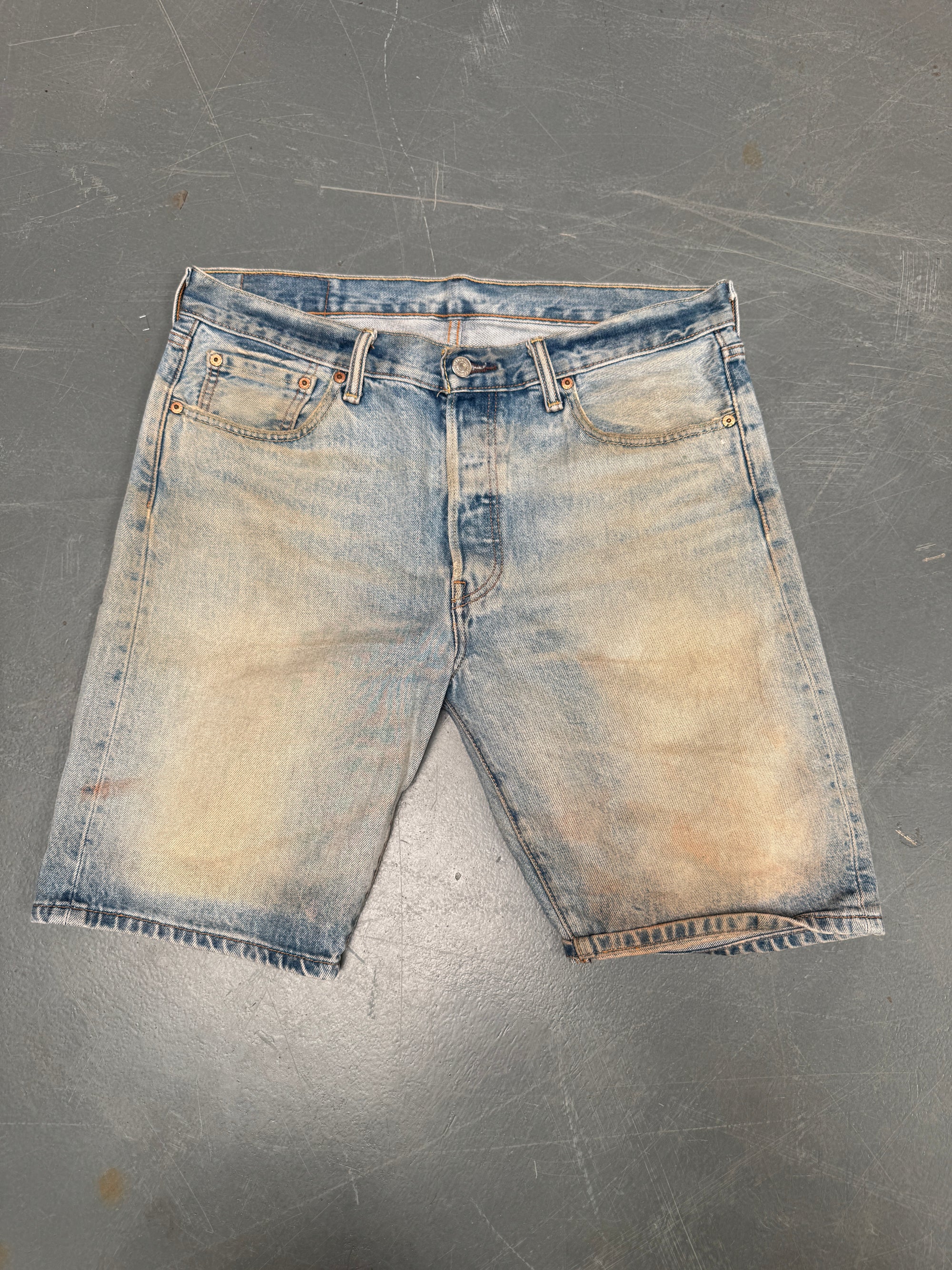 Vintage Ladies Levis Cut Off Denim Shorts - 90s Made - W 34 - SH232