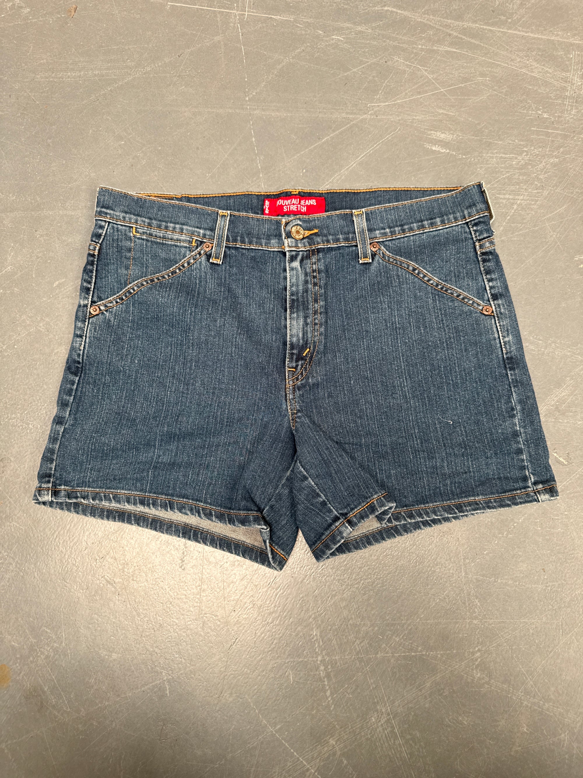 Vintage Ladies Levis Cut Off Denim Shorts - 90s Made - W 34 - SH241