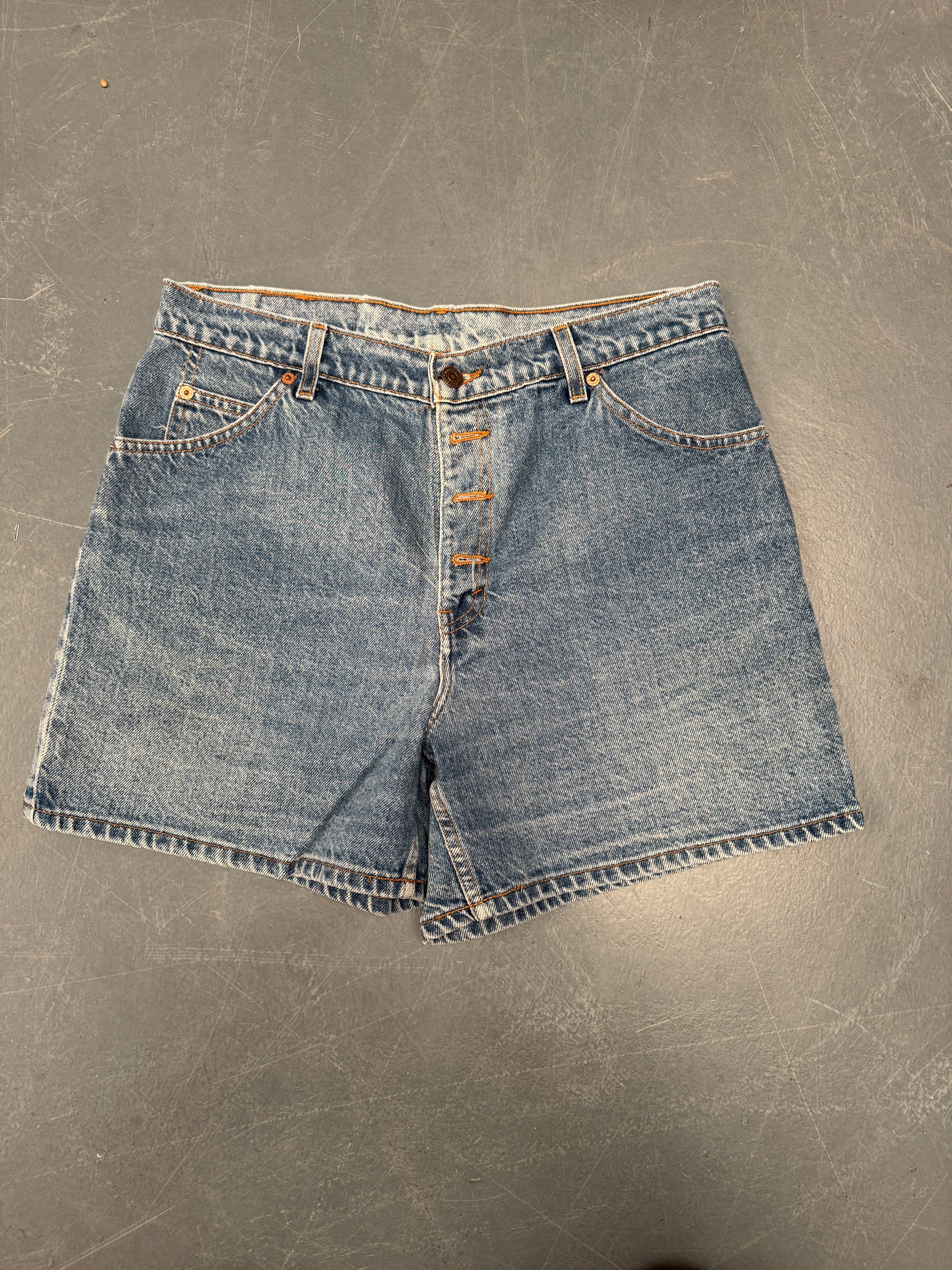 Vintage Ladies Levis Cut Off Denim Shorts - 90s Made - W 33 - SH245