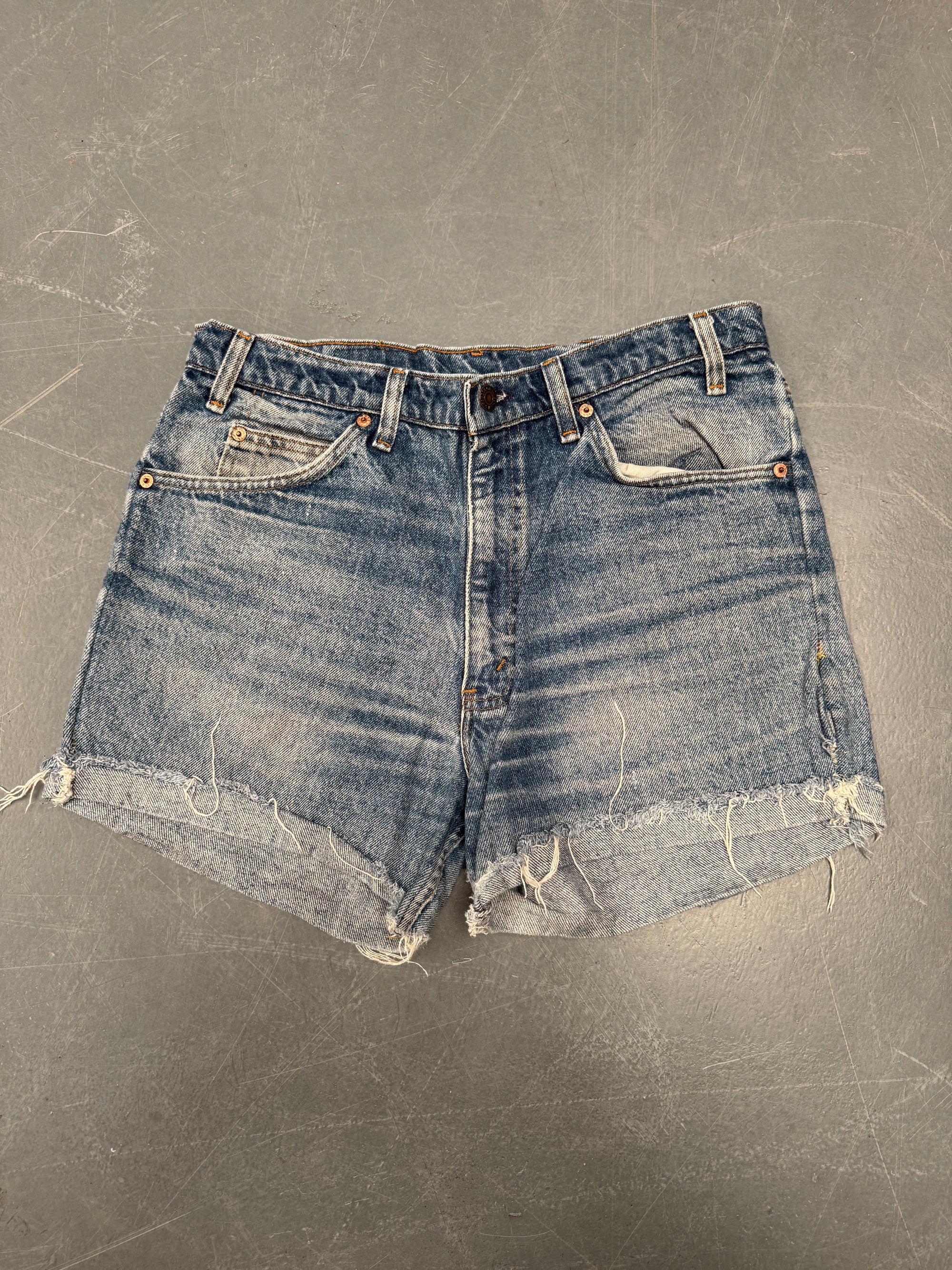Vintage Ladies Levis Cut Off Denim Shorts - 90s Made - W 31 - SH253
