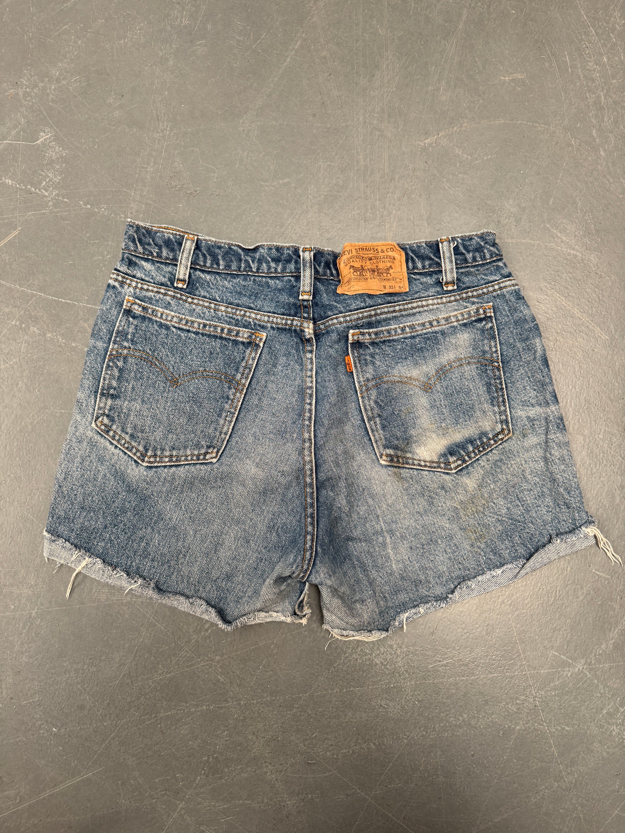 Vintage Ladies Levis Cut Off Denim Shorts - 90s Made - W 31 - SH253