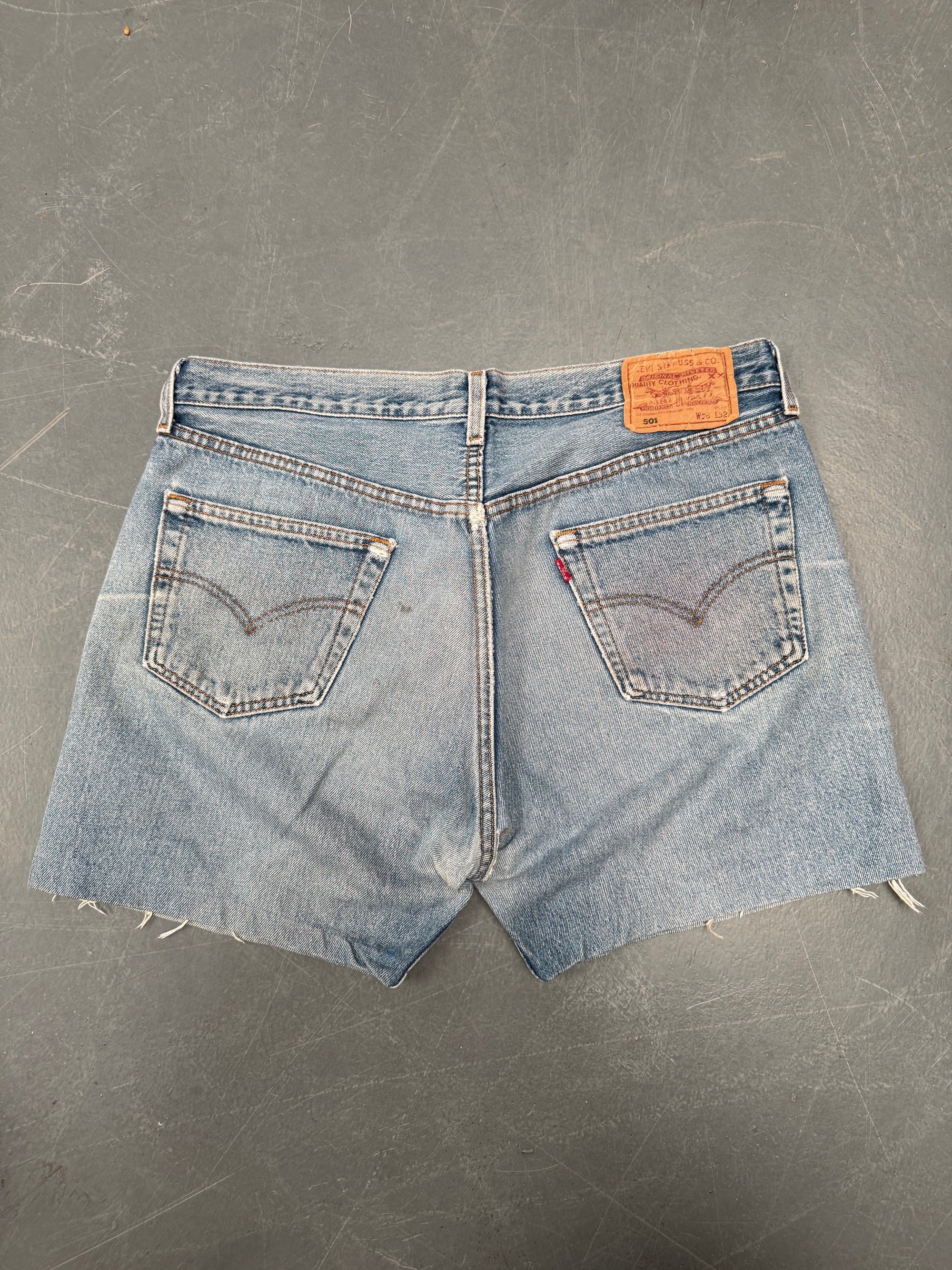 Vintage Ladies Levis Cut Off Denim Shorts - 90s Made - W 34 - SH258