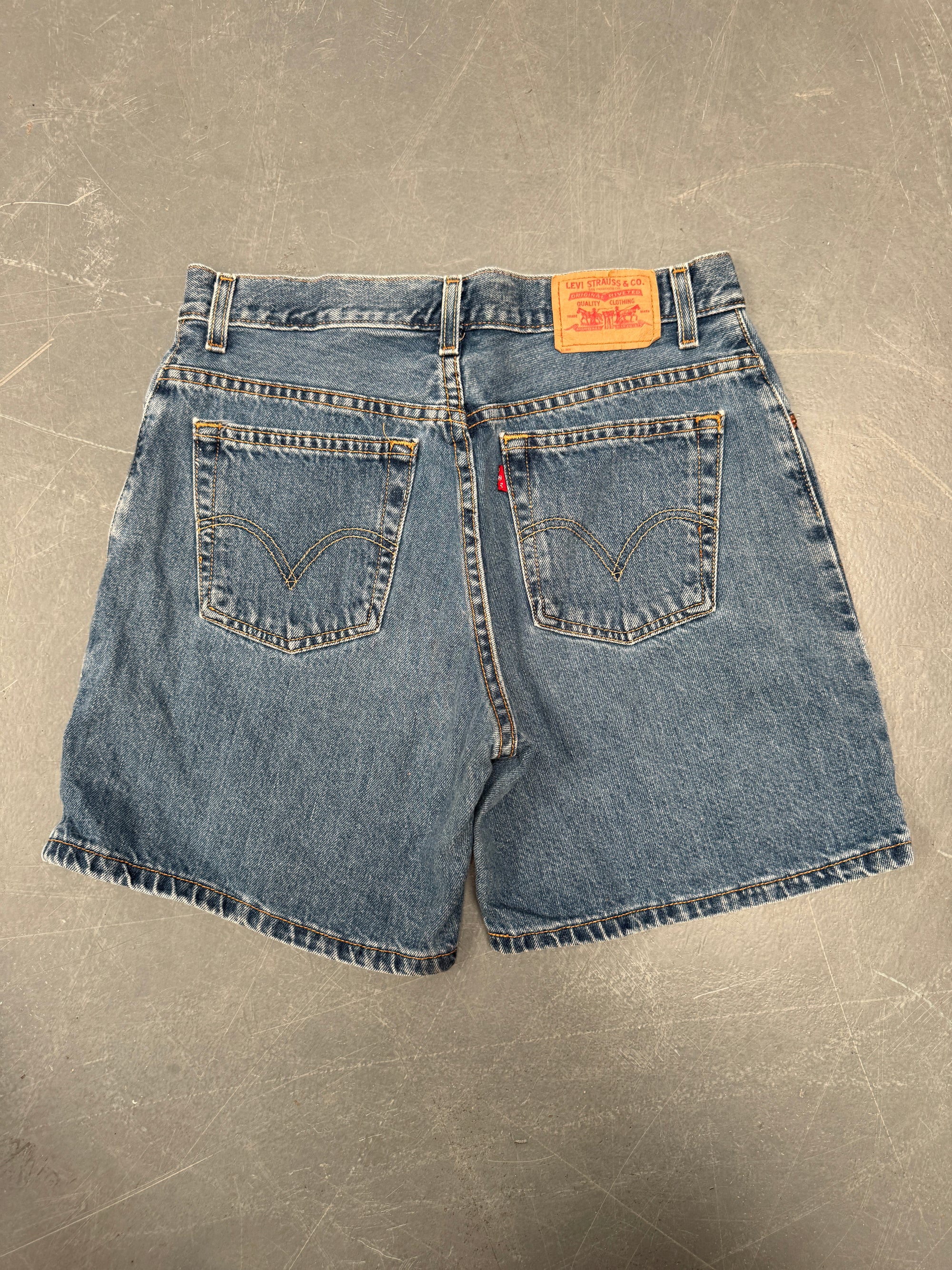 Vintage Ladies Levis Cut Off Denim Shorts - 90s Made - W 31 - SH264