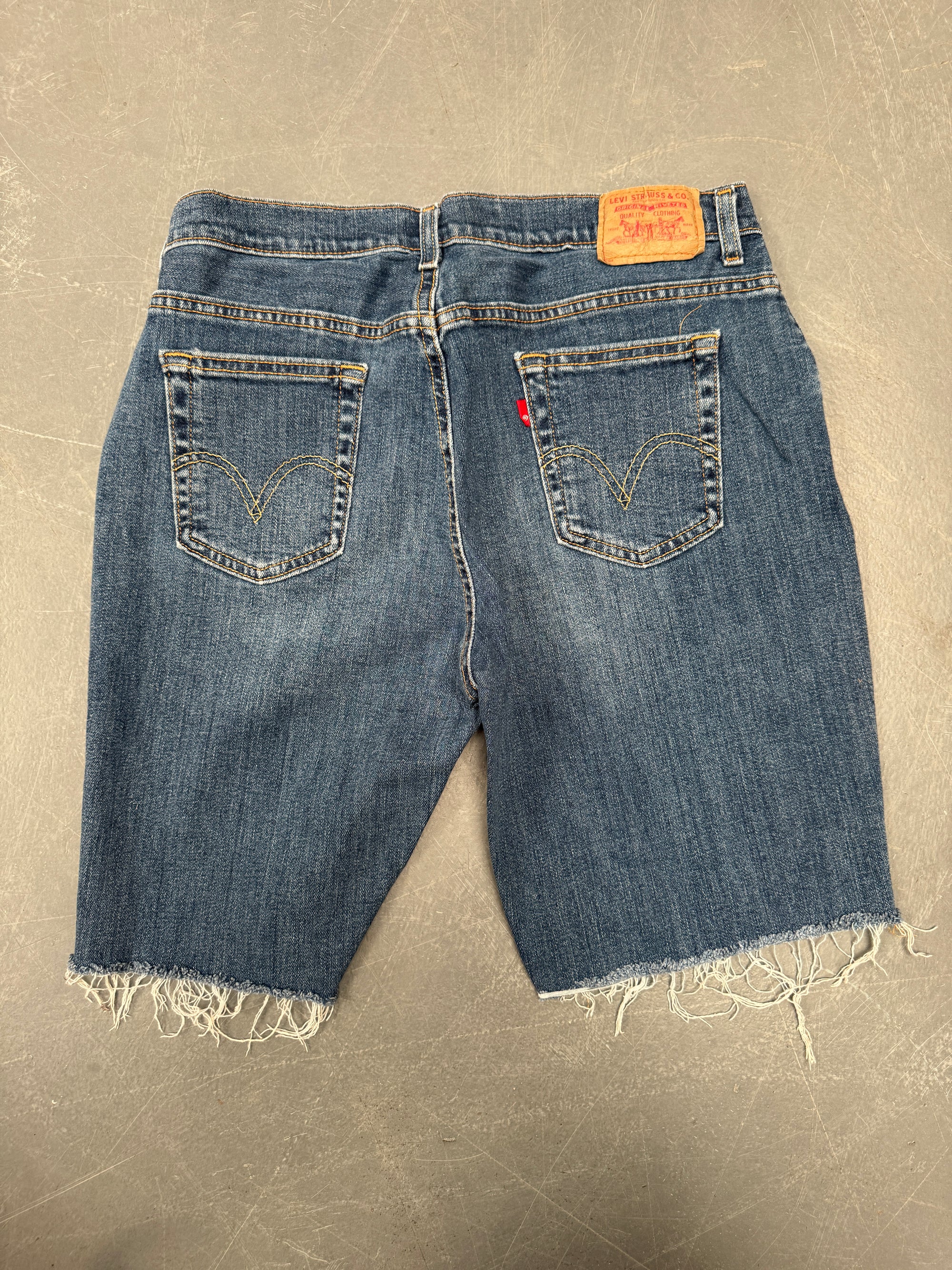 Vintage Ladies Levis Cut Off Denim Shorts - 90s Made - W 30 - SH268