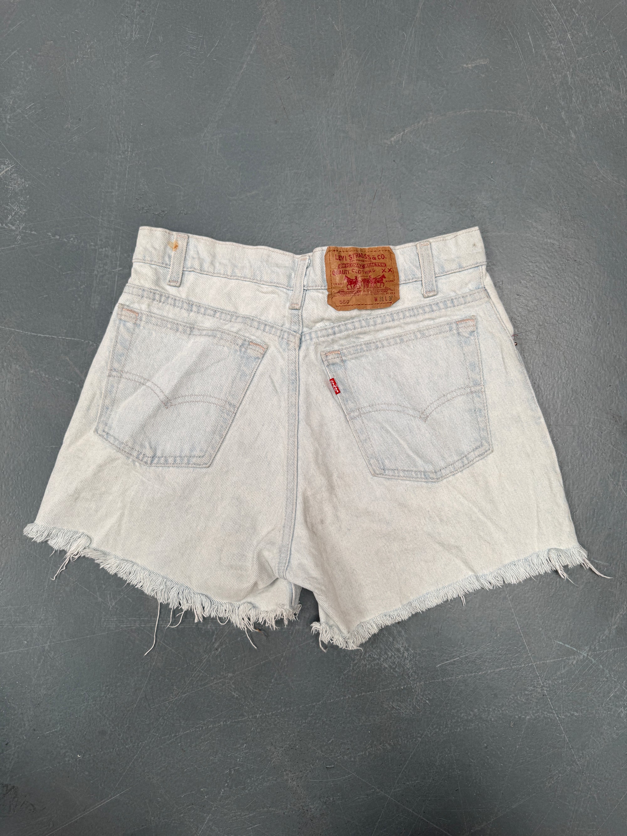 Vintage Ladies Levis Cut Off Denim Shorts - 90s Made - W 28 - SH271