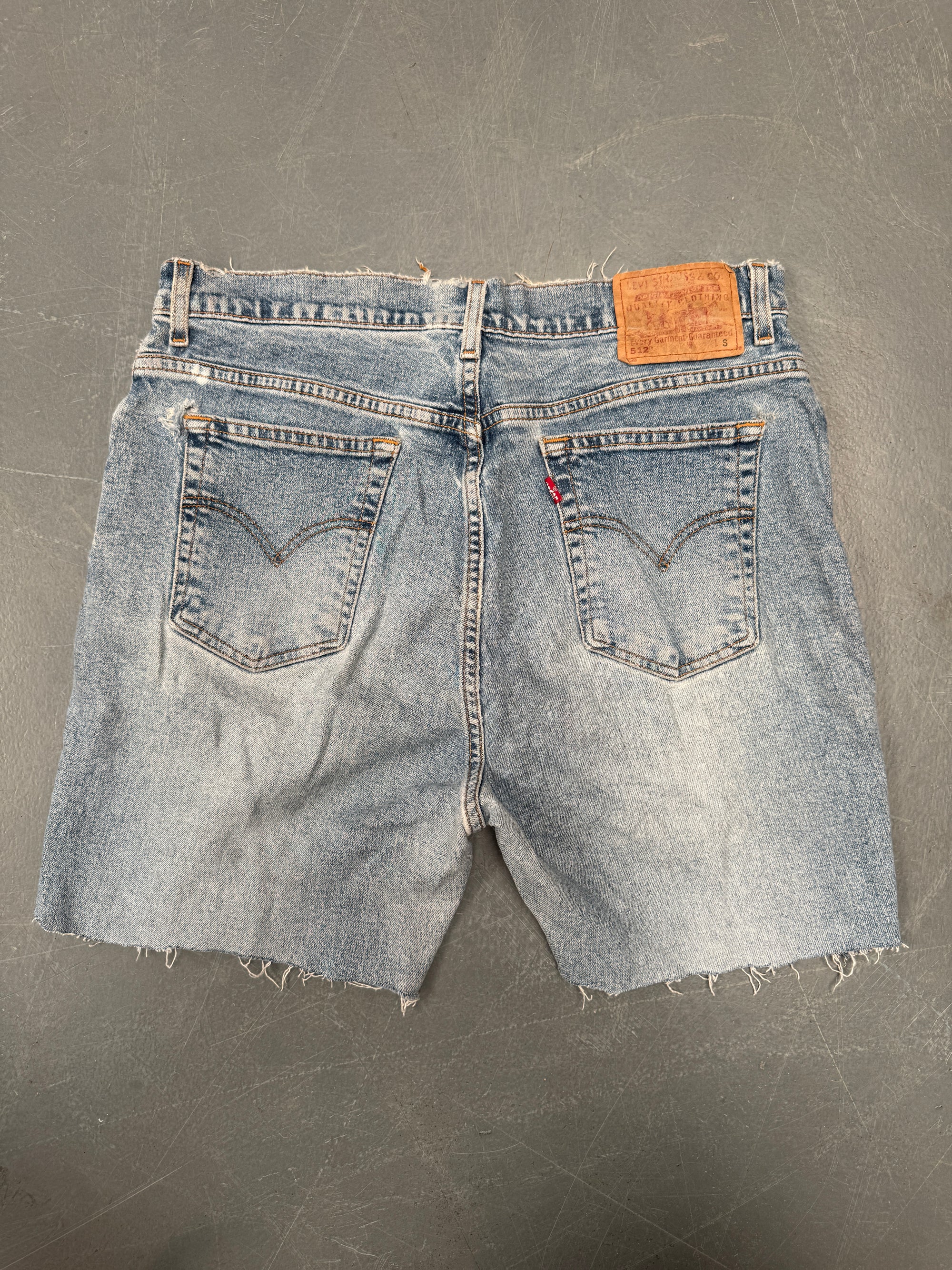 Vintage Ladies Levis Cut Off Denim Shorts - 90s Made - W 32 - SH272