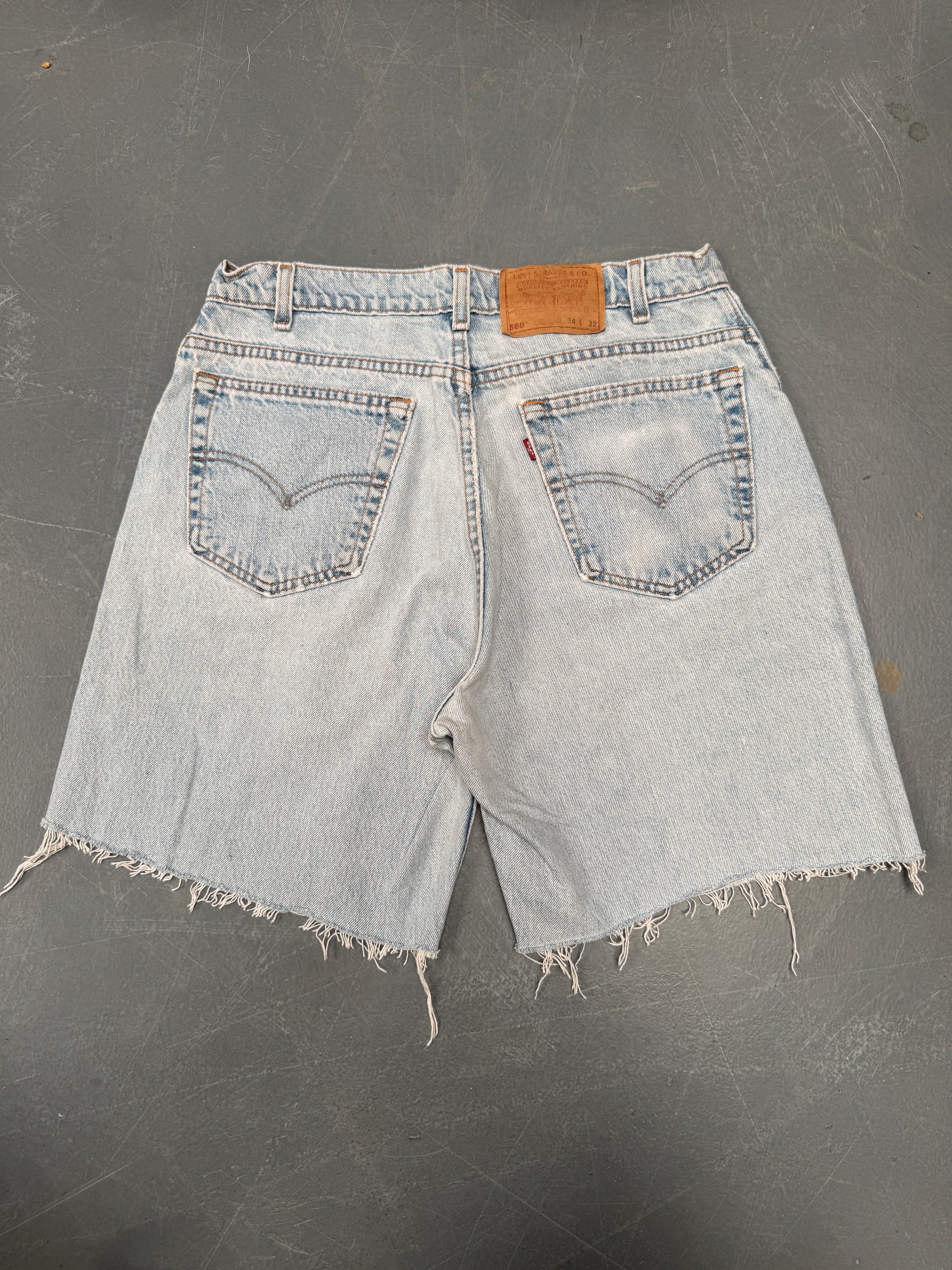 Vintage Ladies Levis Cut Off Denim Shorts - 90s Made - W 30 - SH273