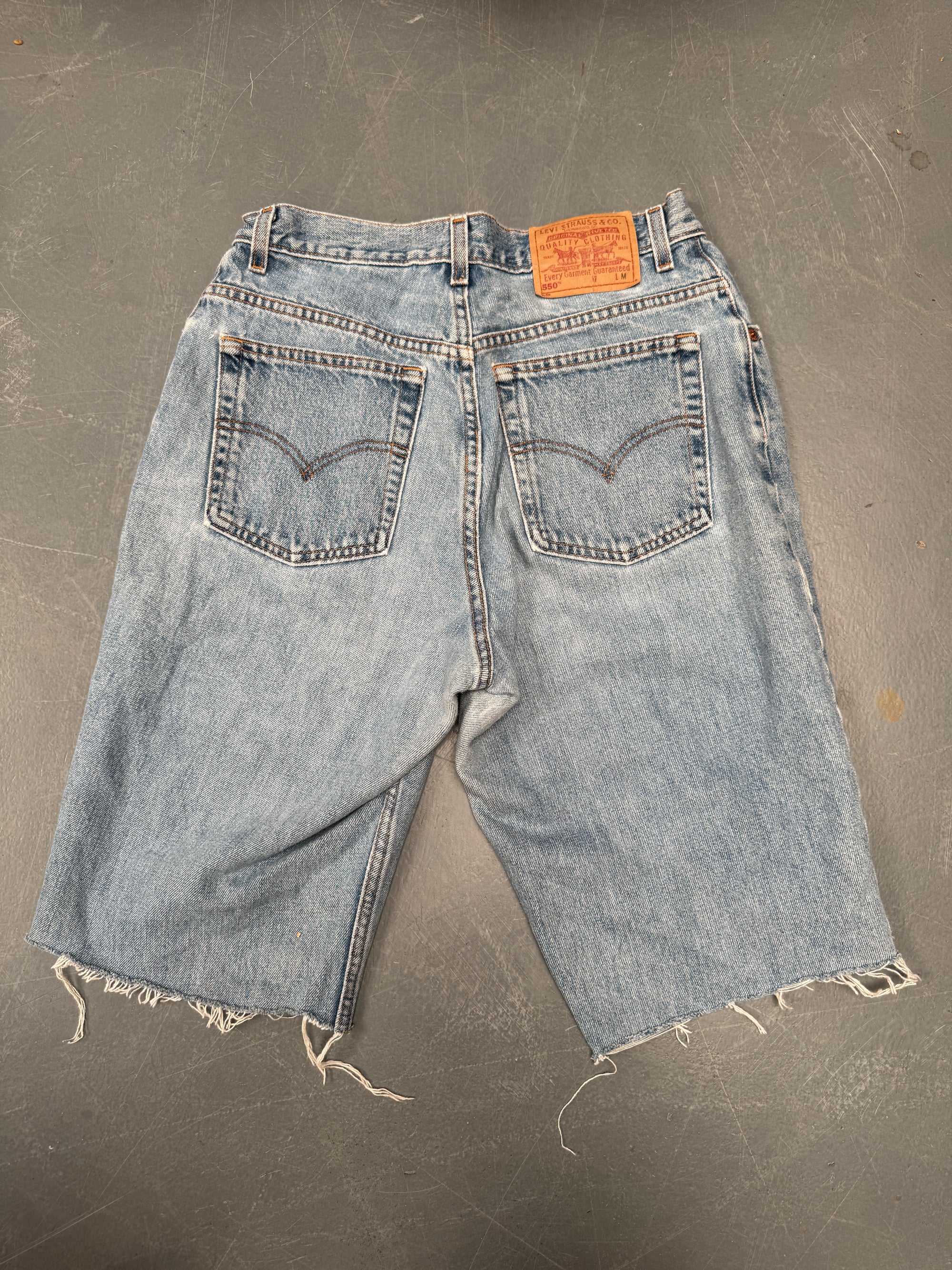 Vintage Ladies Levis Cut Off Denim Shorts - 90s Made - W 28 - SH283