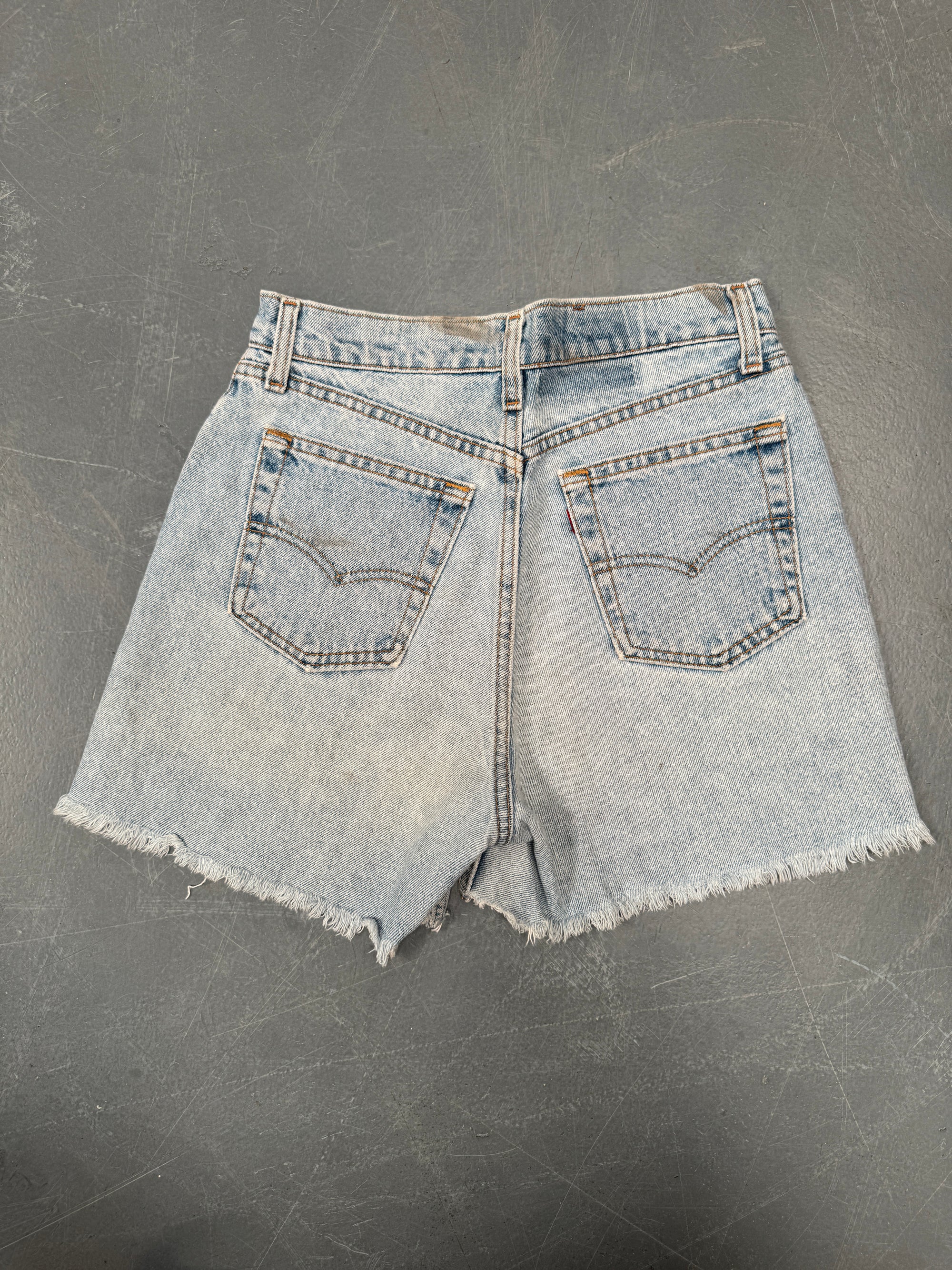 Vintage Ladies Levis Cut Off Denim Shorts - 90s Made - W 26 - SH284