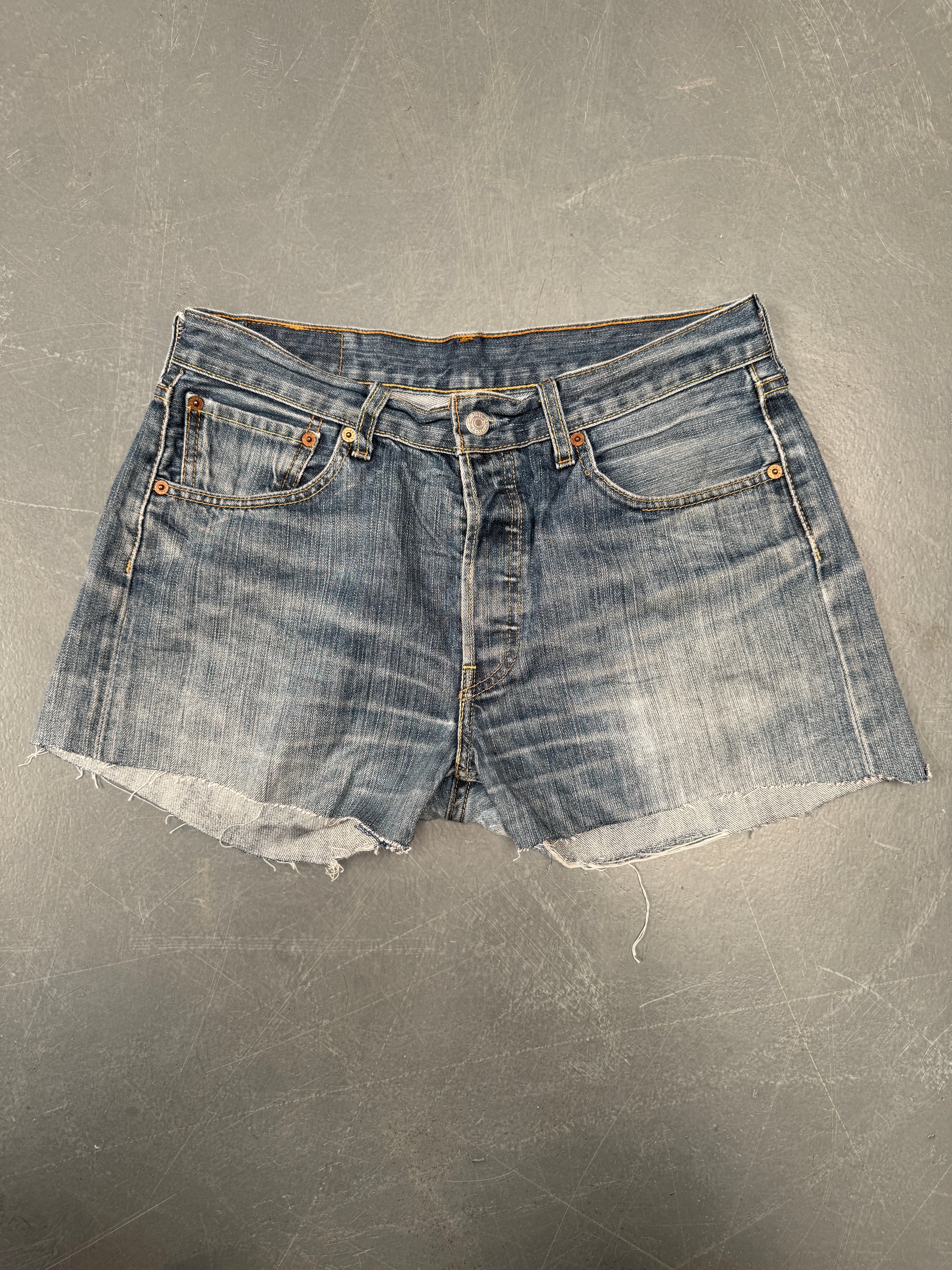 Vintage Ladies Levis Cut Off Denim Shorts - 90s Made - W 30 - SH287