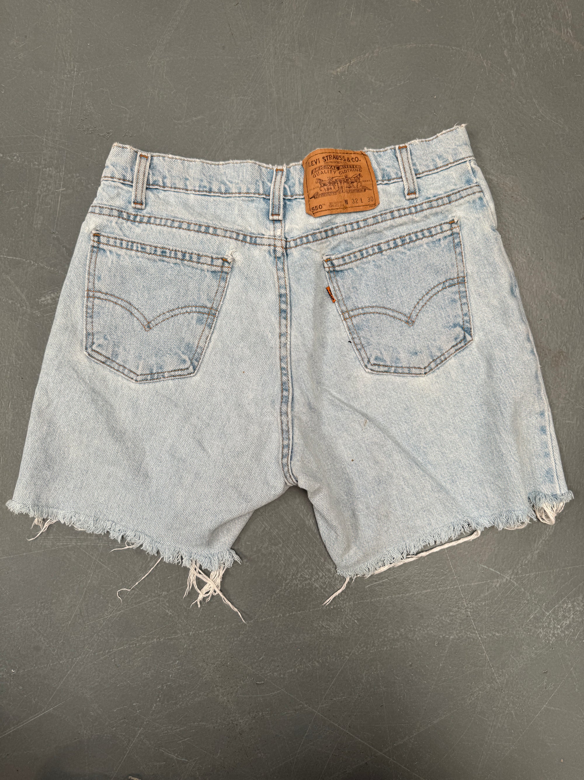 Vintage Ladies Levis Cut Off Denim Shorts - 90s Made - W 30 - SH290