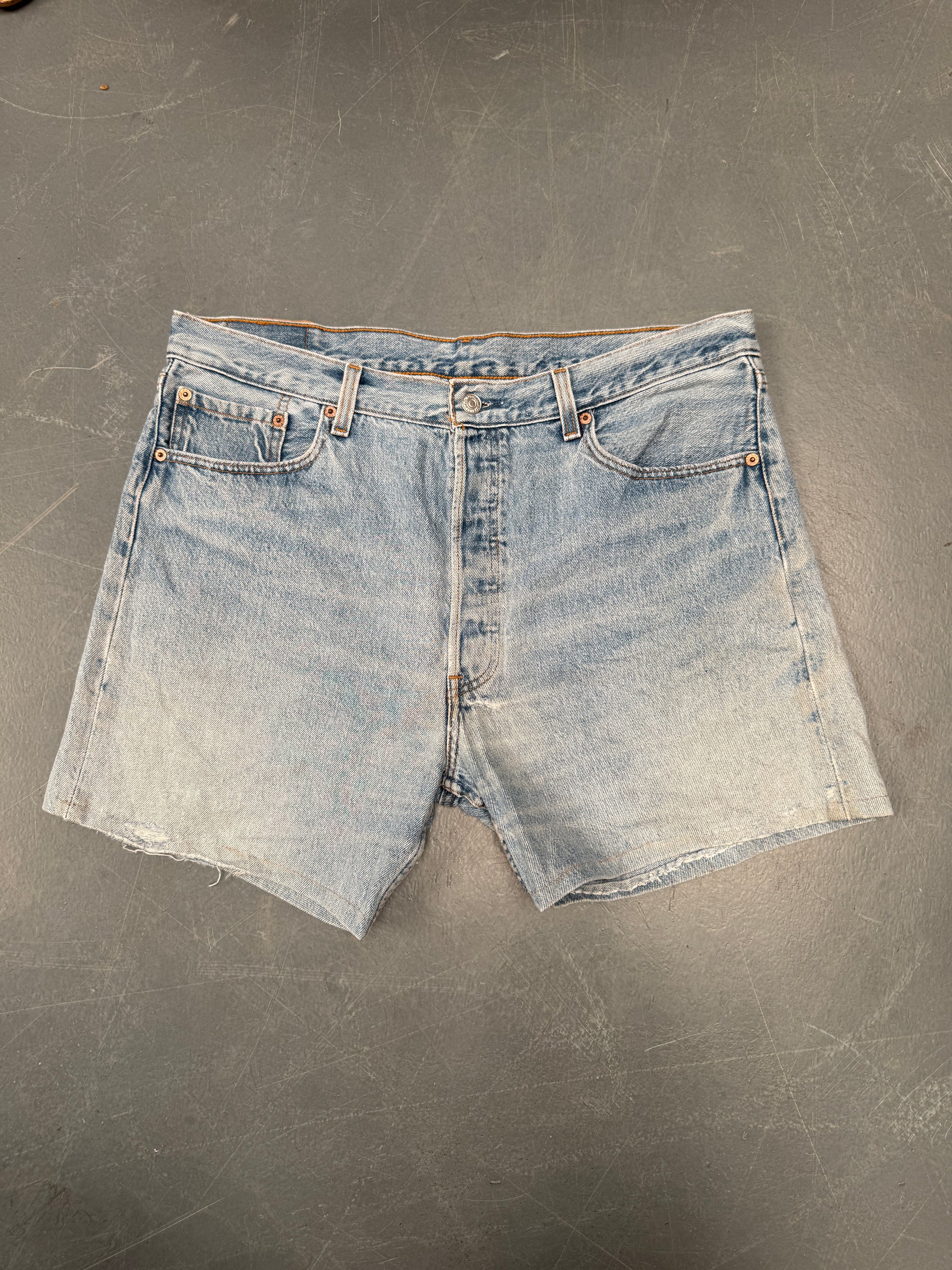 Vintage Ladies Levis Cut Off Denim Shorts - 90s Made - W 36 - SH295