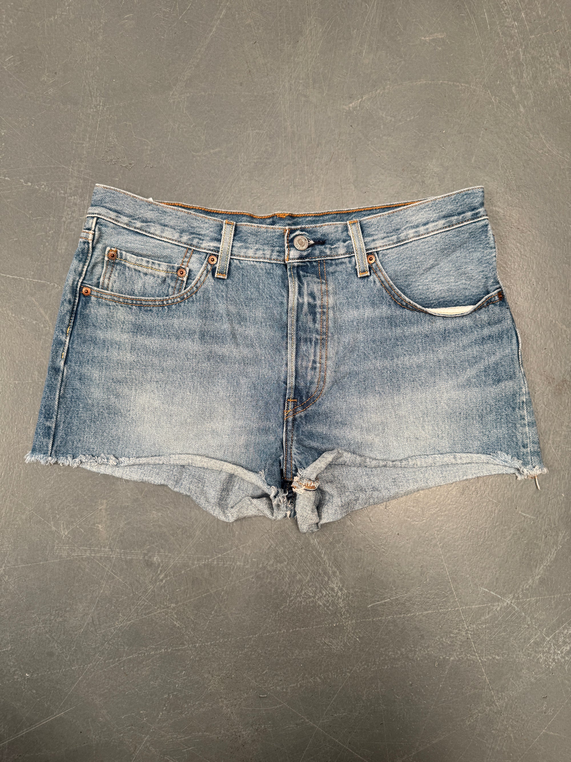 Vintage Ladies Levis Cut Off Denim Shorts - 90s Made - W 33 - SH300