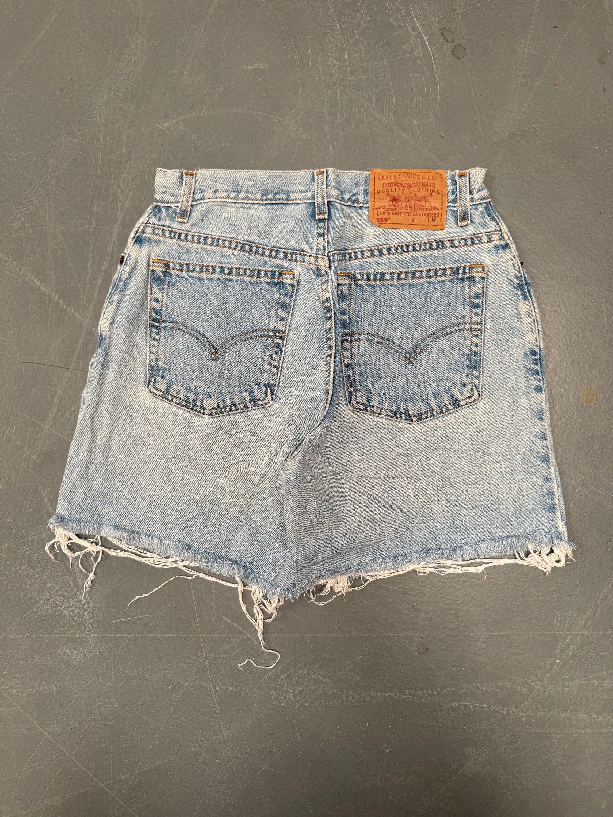 Vintage Ladies Levis Cut Off Denim Shorts - 90s Made - W 28 - SH305